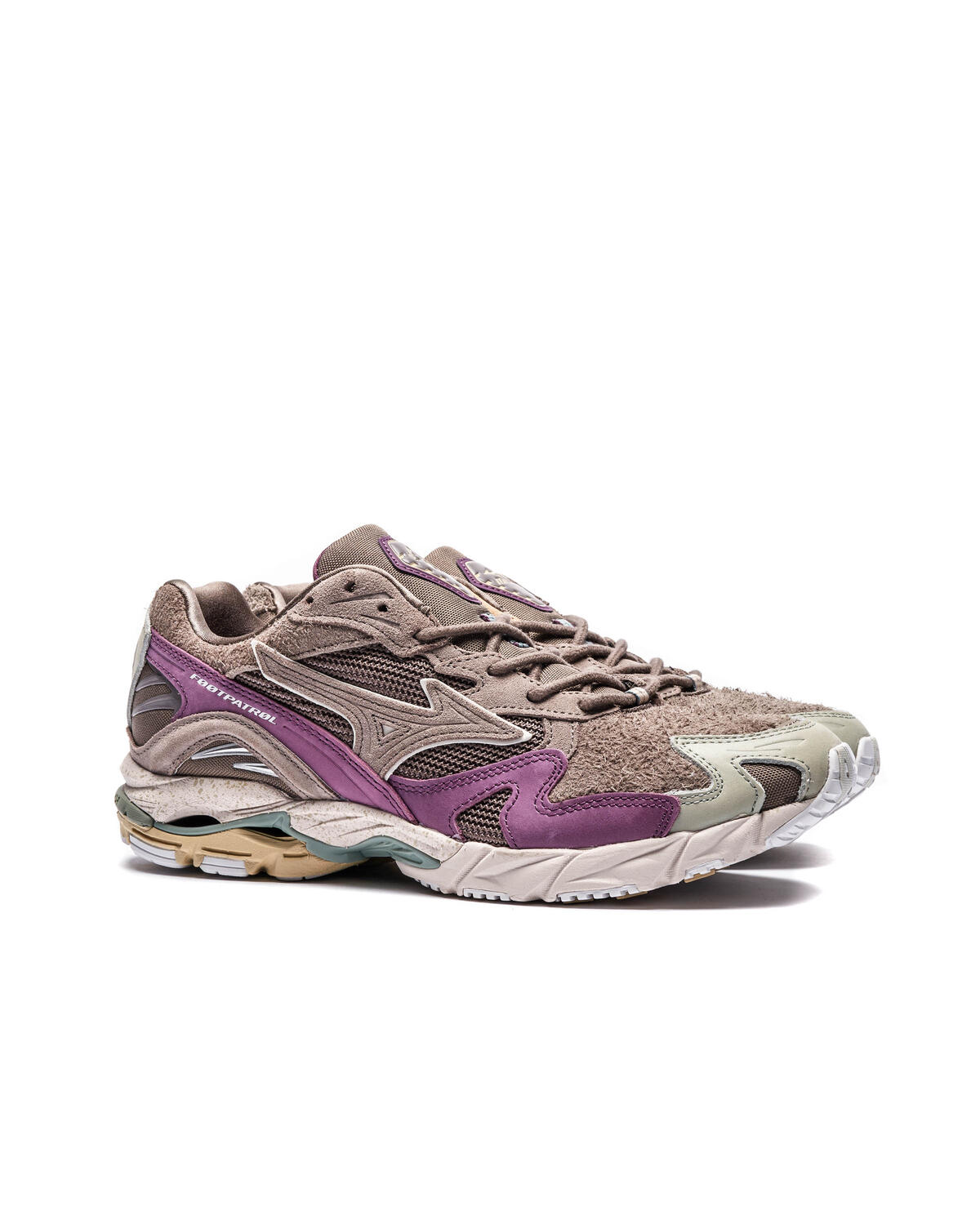 Mizuno x Footpatrol Wave Rider 10 "Rust" - Image 3