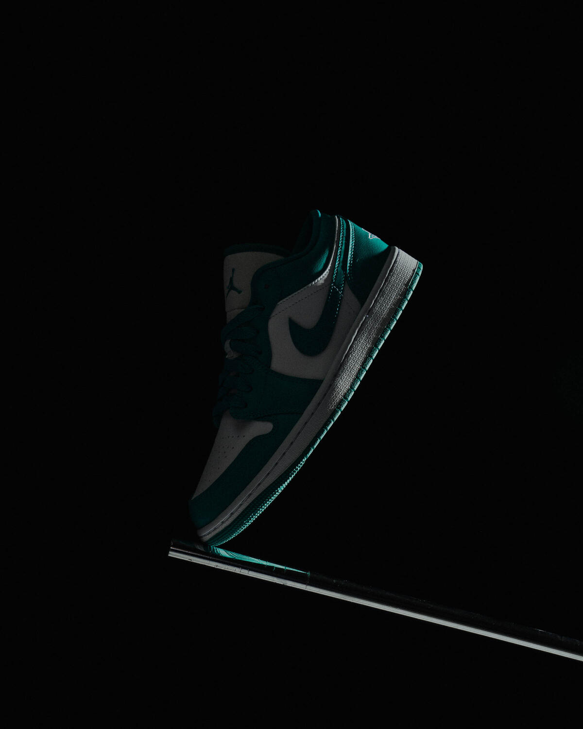 Air Jordan 1 Low 'New Emerald' (Women's) - Image 12