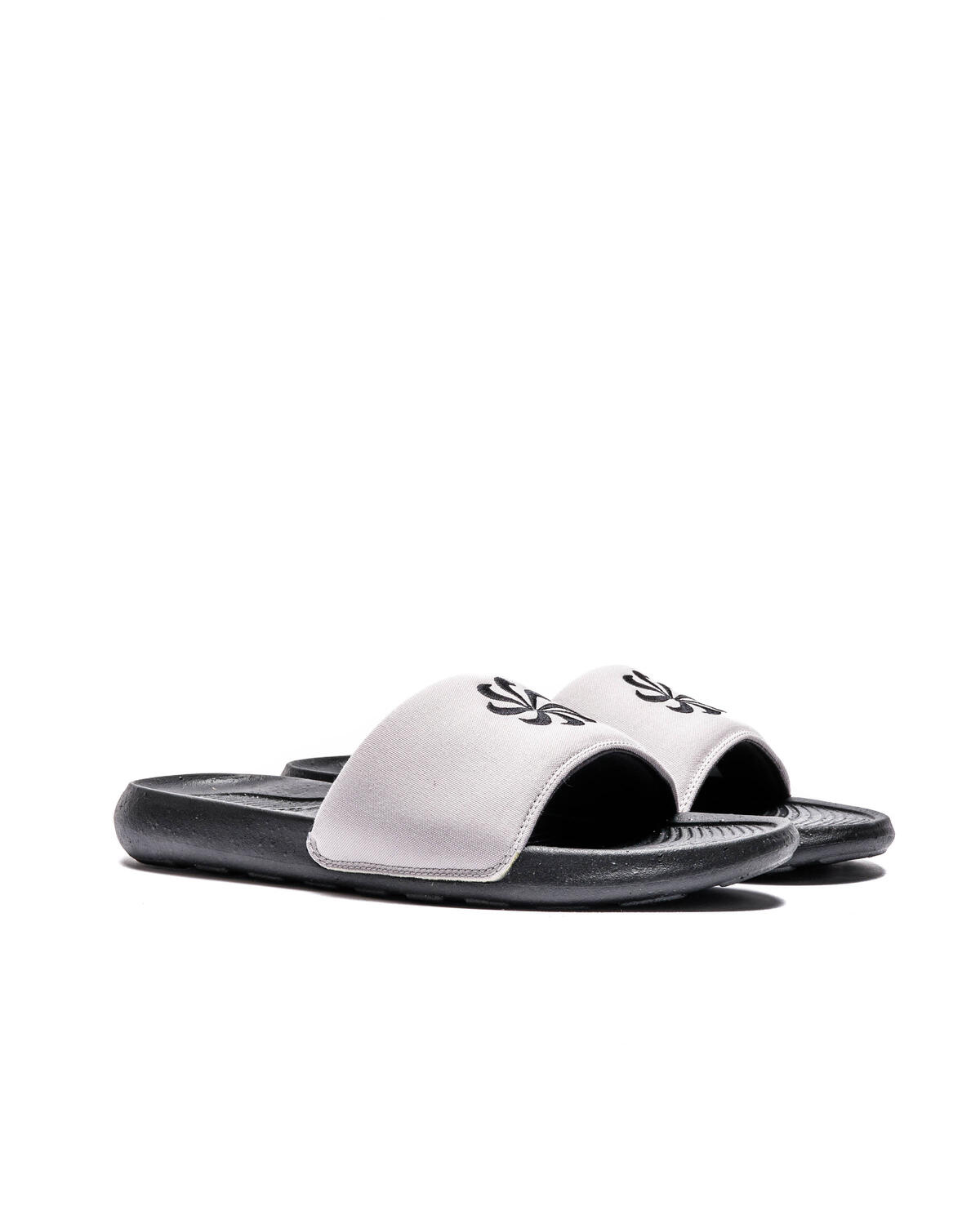 Nike Victori One Next Nature Slide - Image 3