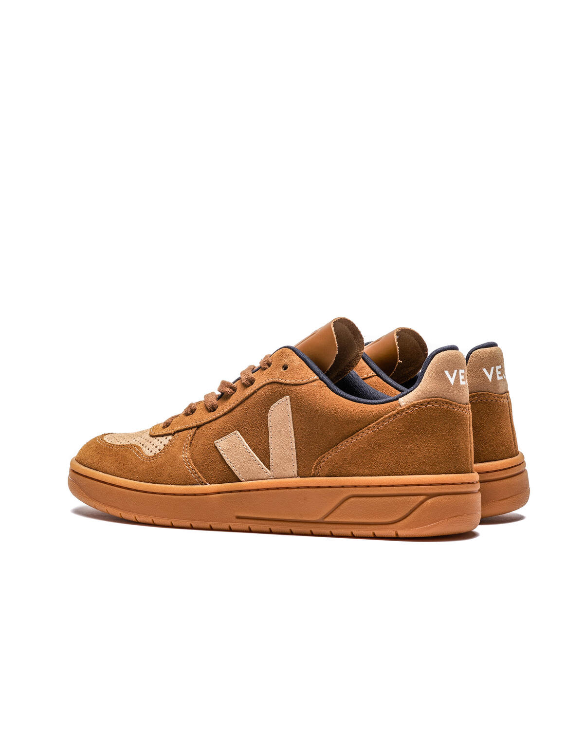 VEJA V-10 Camel Desert - Image 4