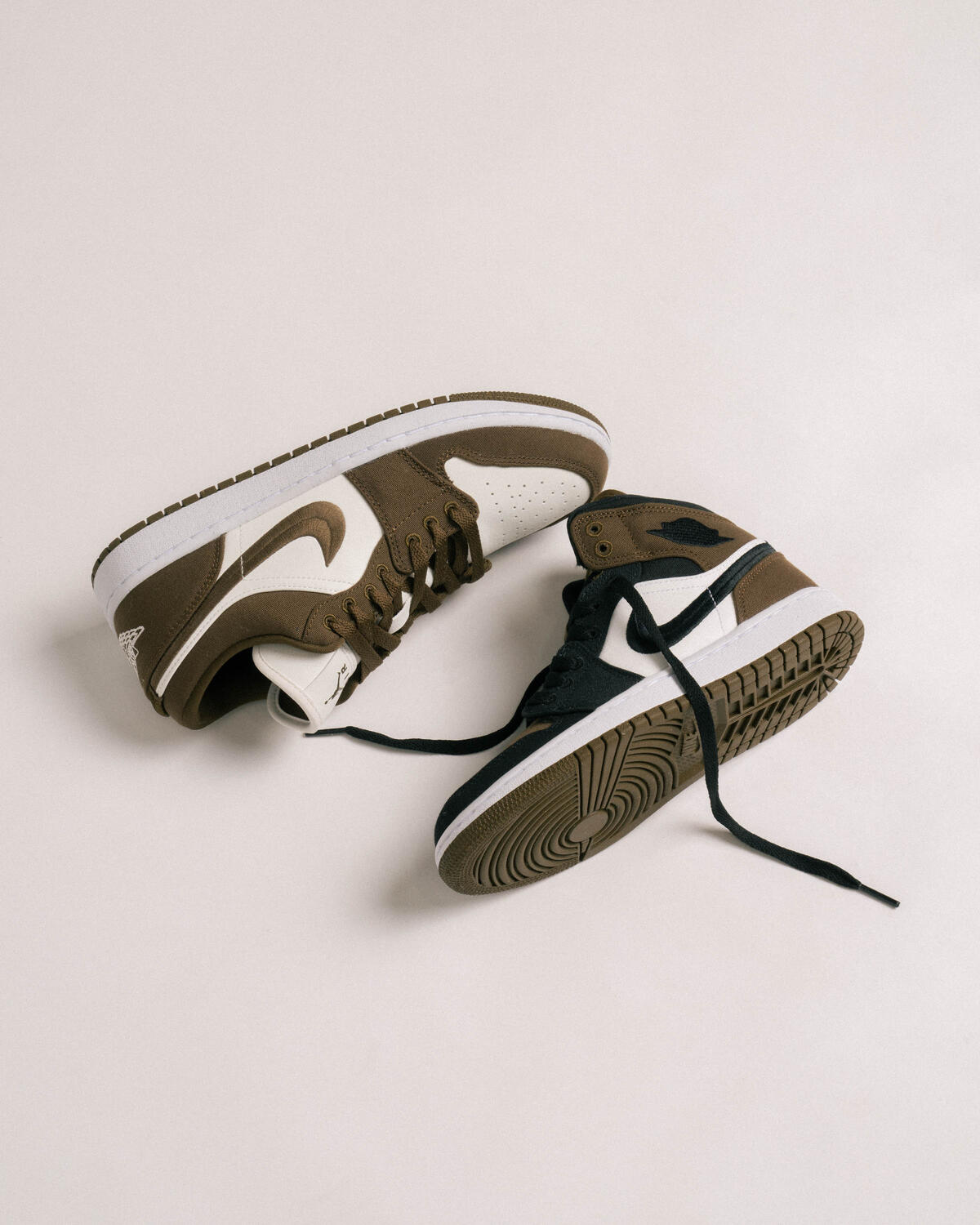Air Jordan 1 Mid 'Olive Toe' - Image 10