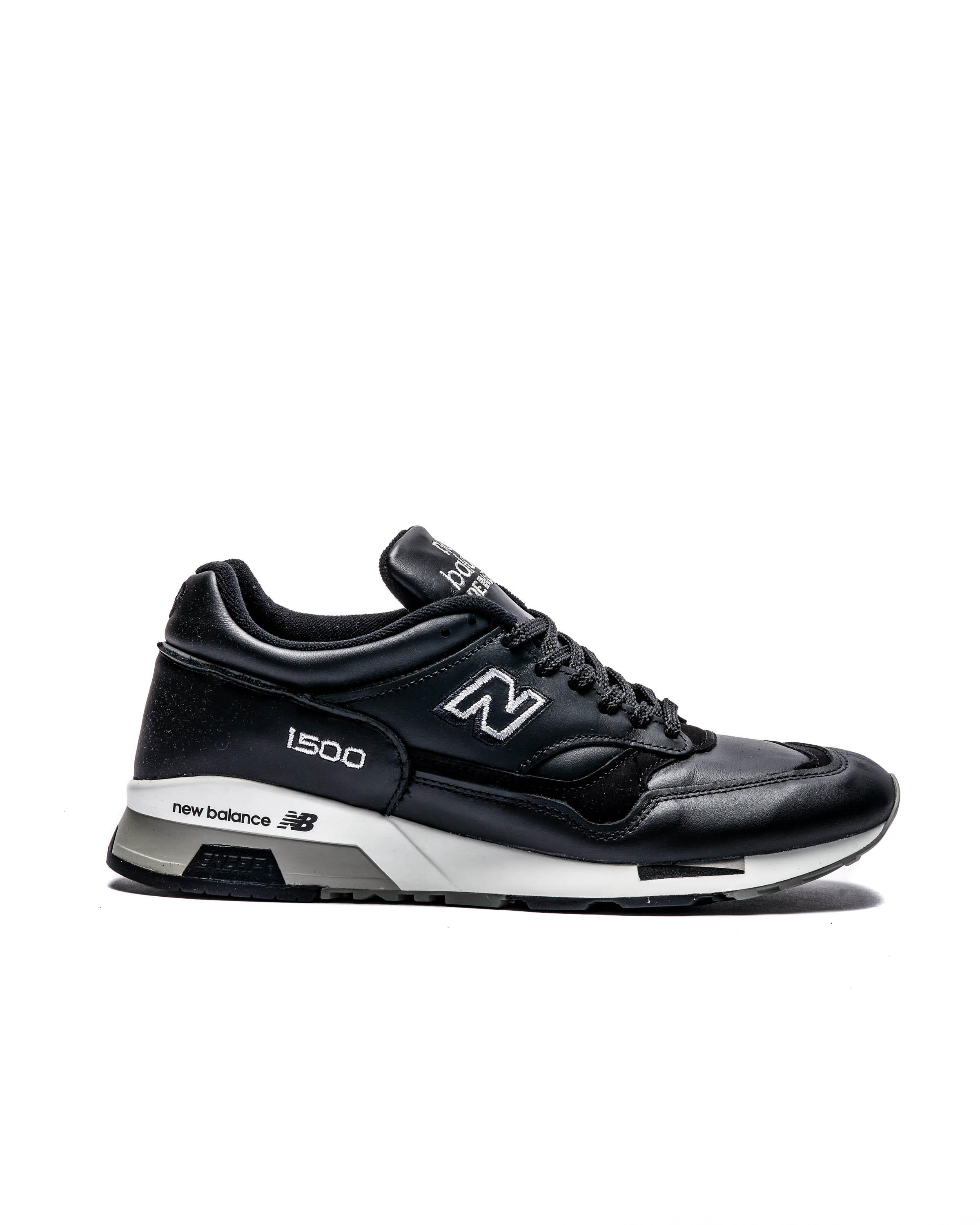 New Balance M 1500 BK