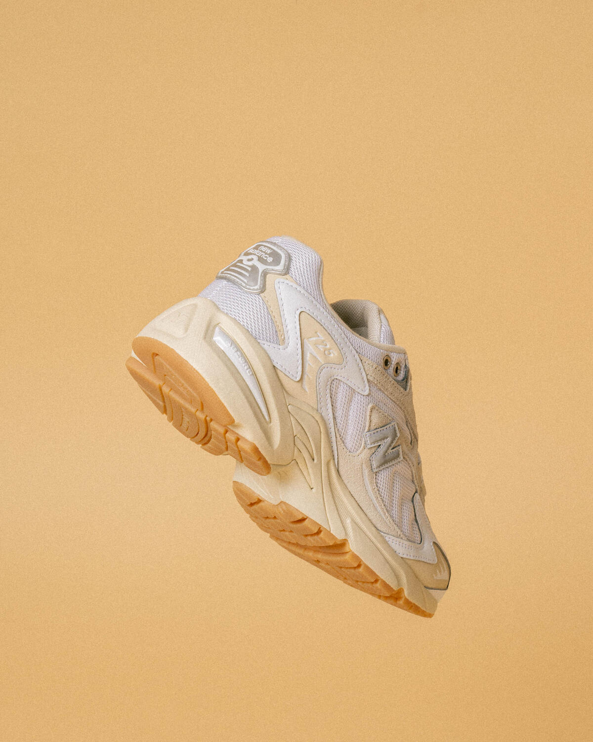 New Balance 725V1 Bone / White / Metallic Silver - Image 6