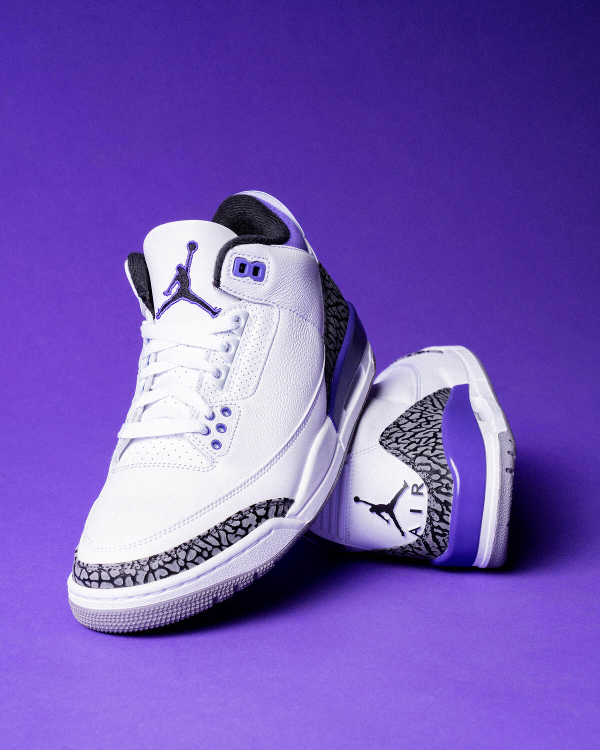 Air Jordan 3 'Dark Iris' - Image 25