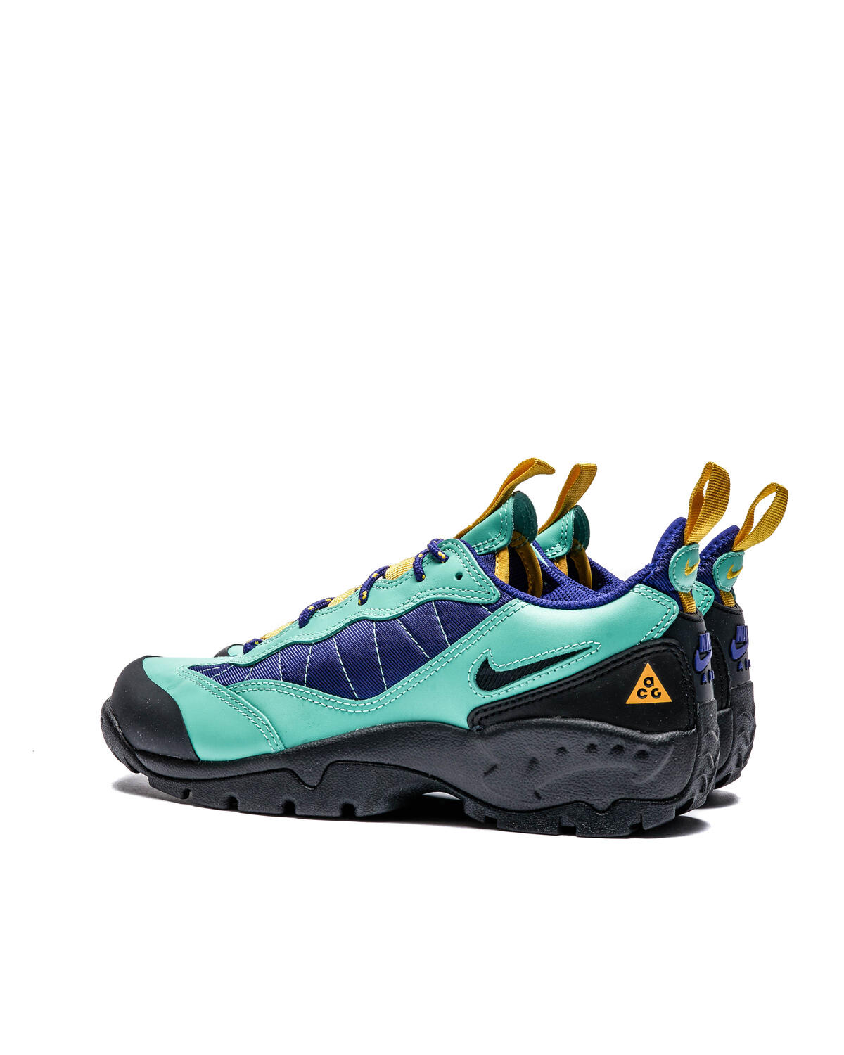 Nike ACG Air Mada Shoes - Light Menta / Black - Electro Purple - Image 21