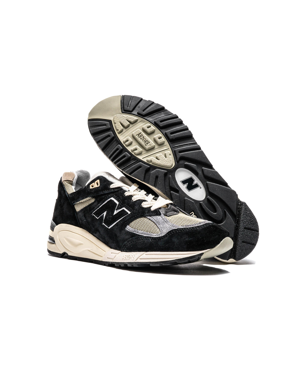 New Balance Teddy Santis 990v2 Black - Image 17