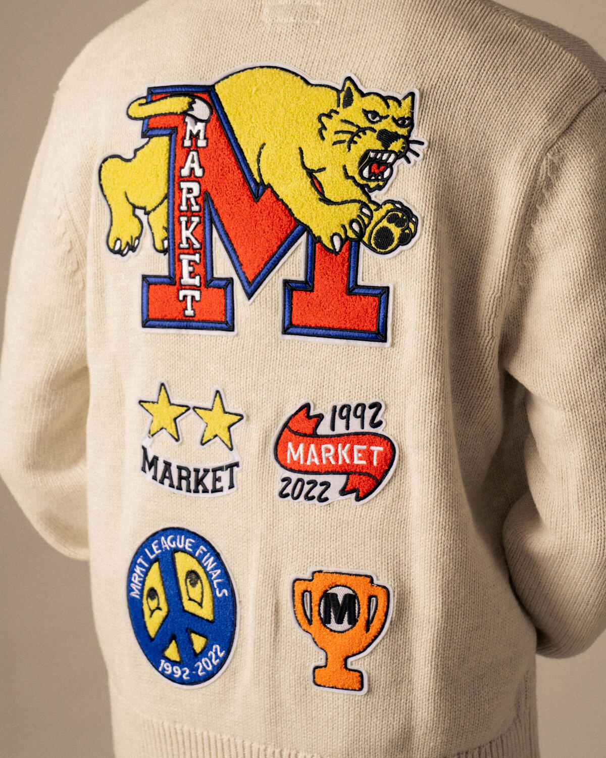 Market Cardigan Beige - Image 4