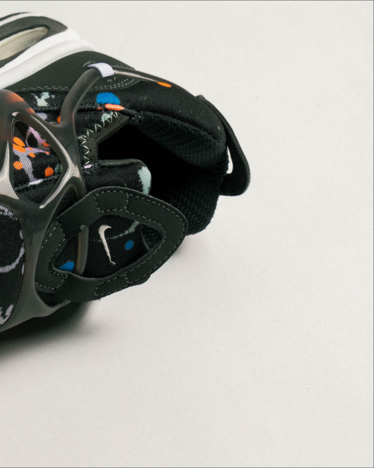 Nike Air Kukini SE Black / Anthracite - White - Phantom - Image 7