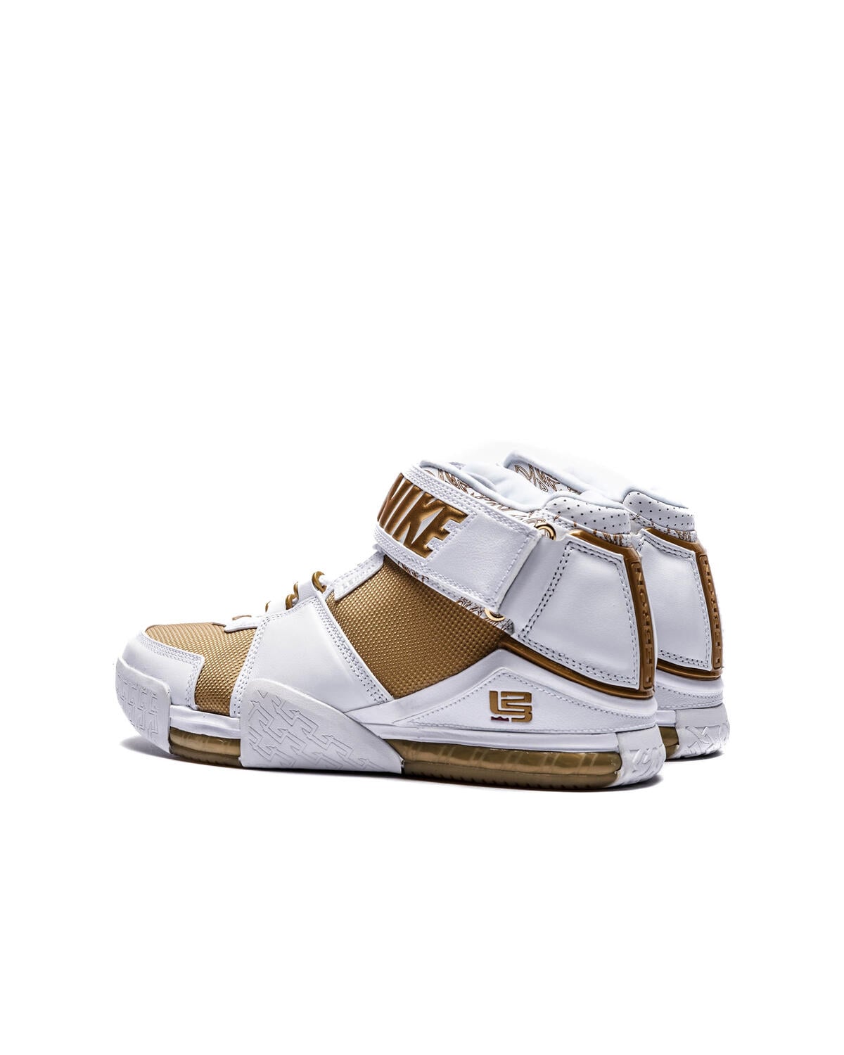 Nike Zoom LeBron II 'Maccabi' - Image 4