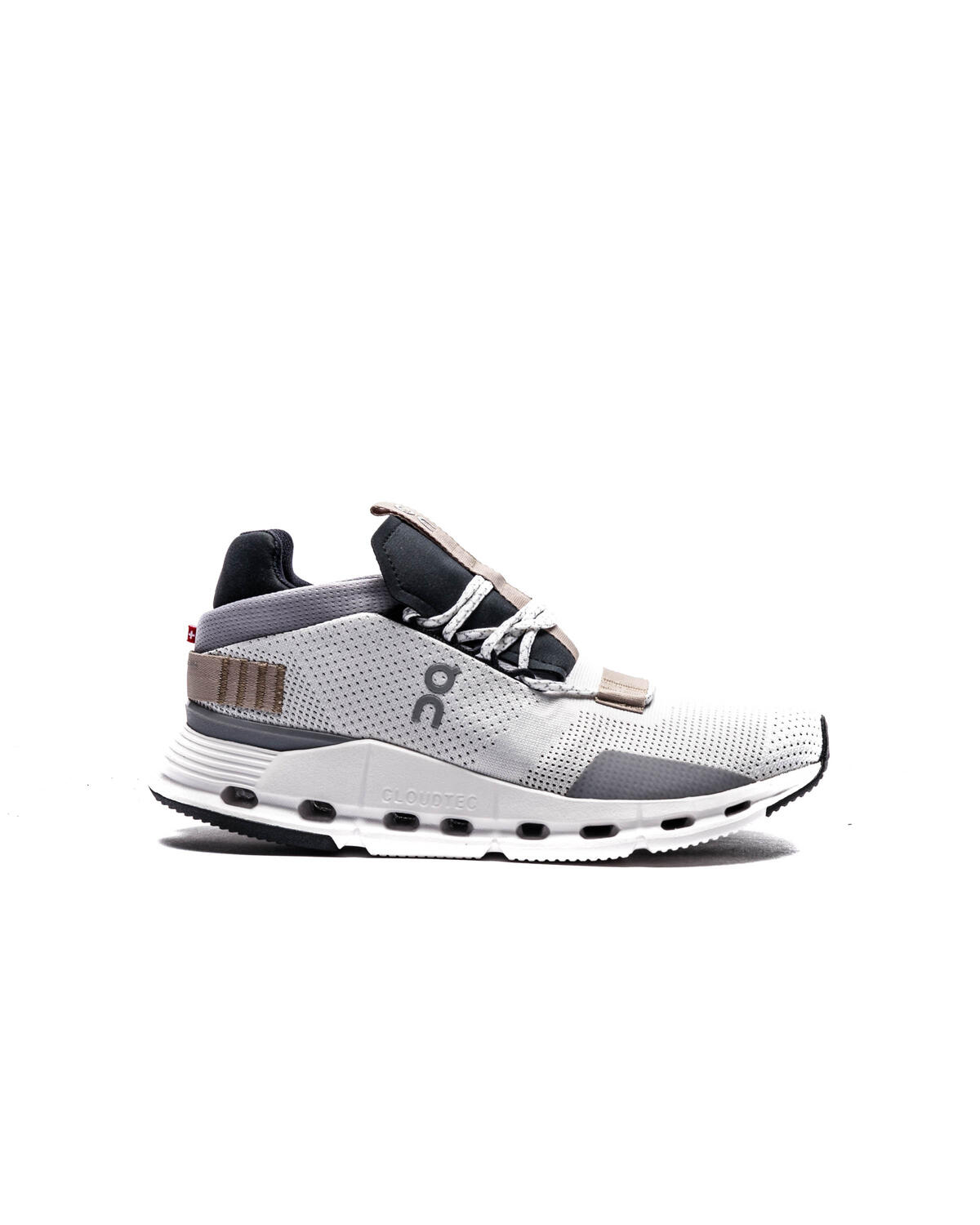 ON Running Cloudnova (Women's) - Image 2