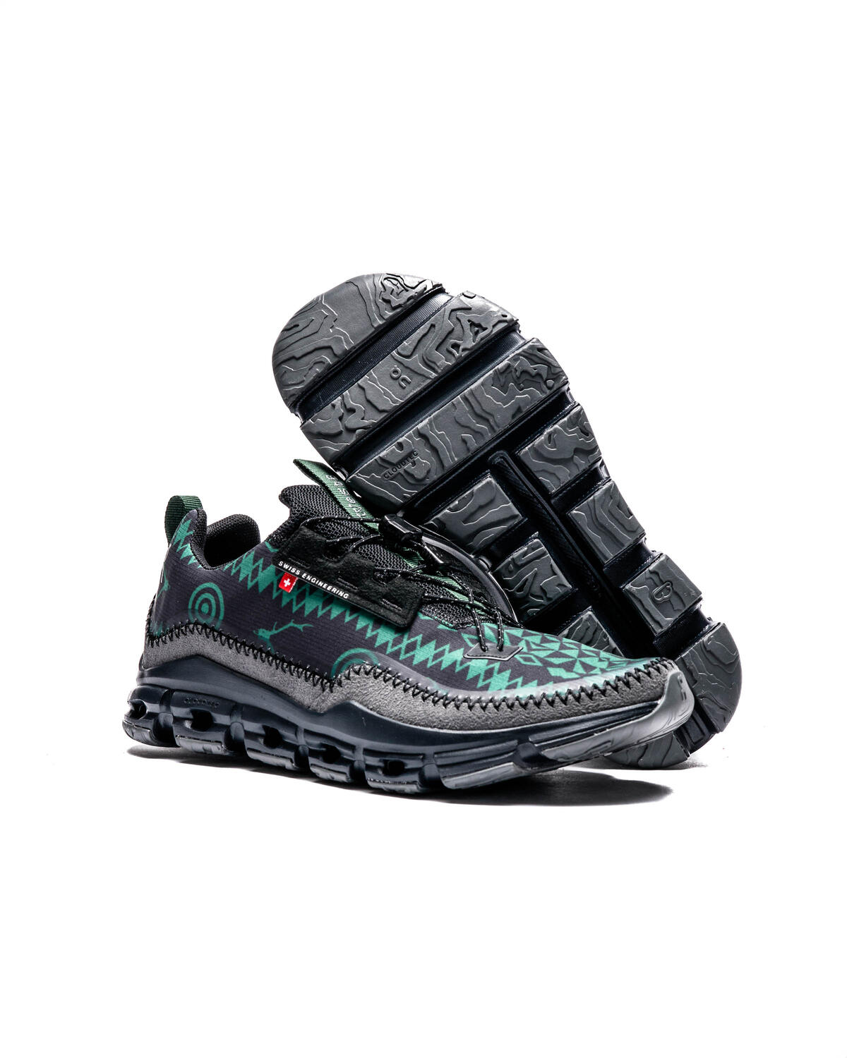 ON Running x South2 West8 Cloudaway - Image 5