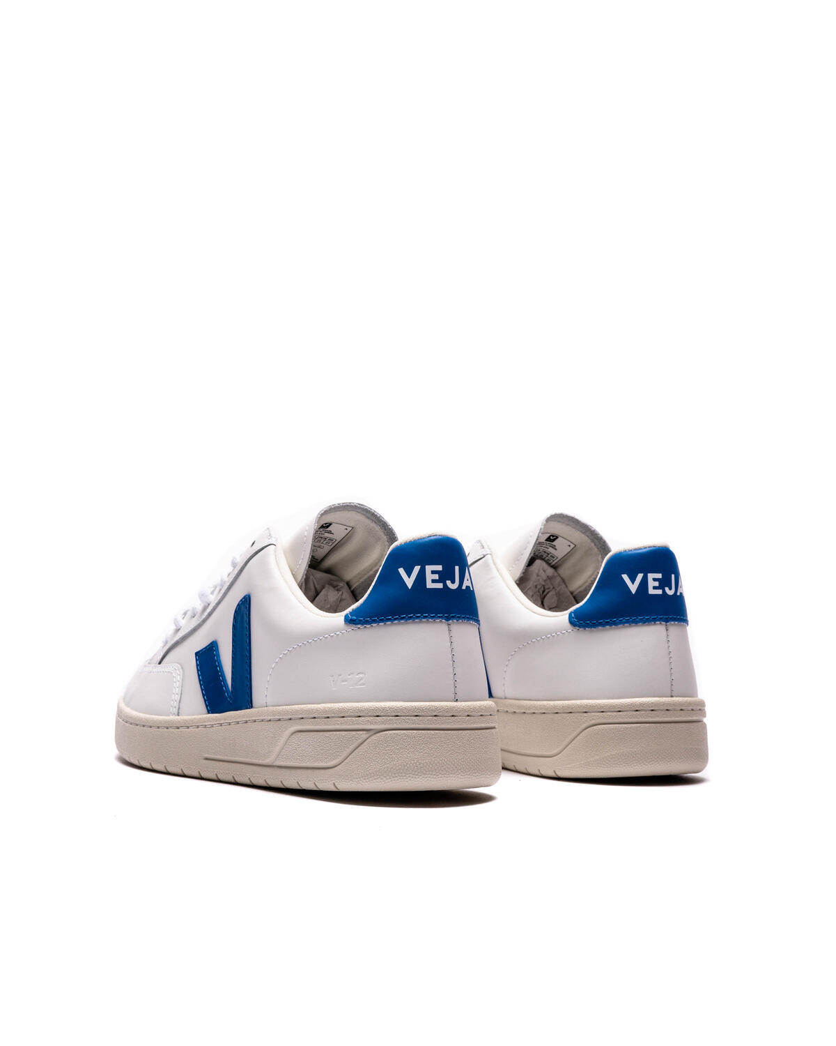 Veja V-12 Extra White/Paros - Image 4