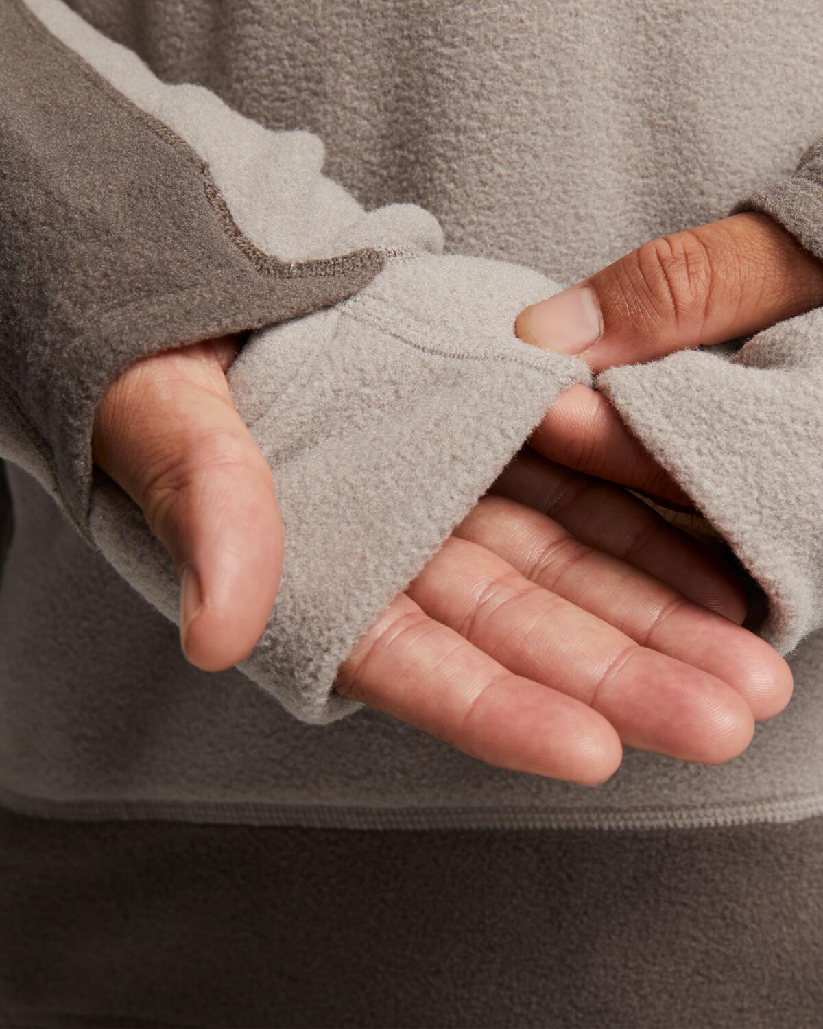 Nike ACG Wolf Tree Pullover Hoodie - Image 5