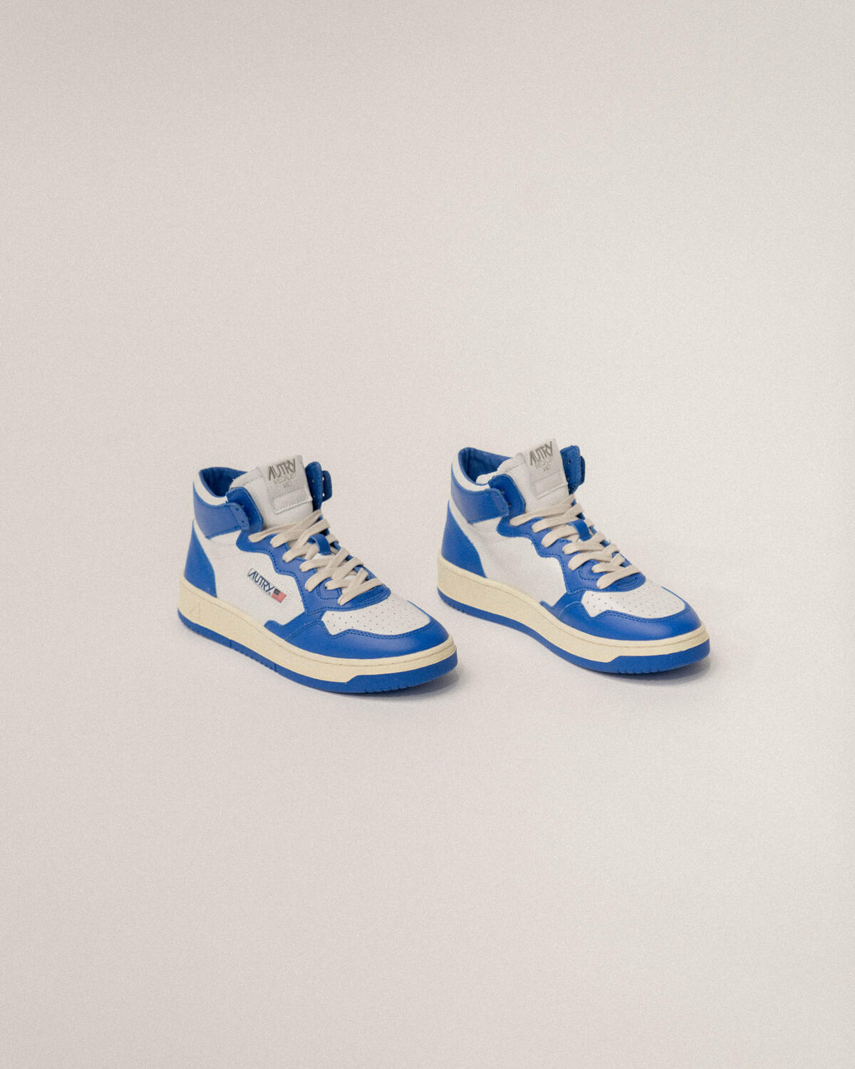 Autry Action Shoes Medalist Mid - Image 6