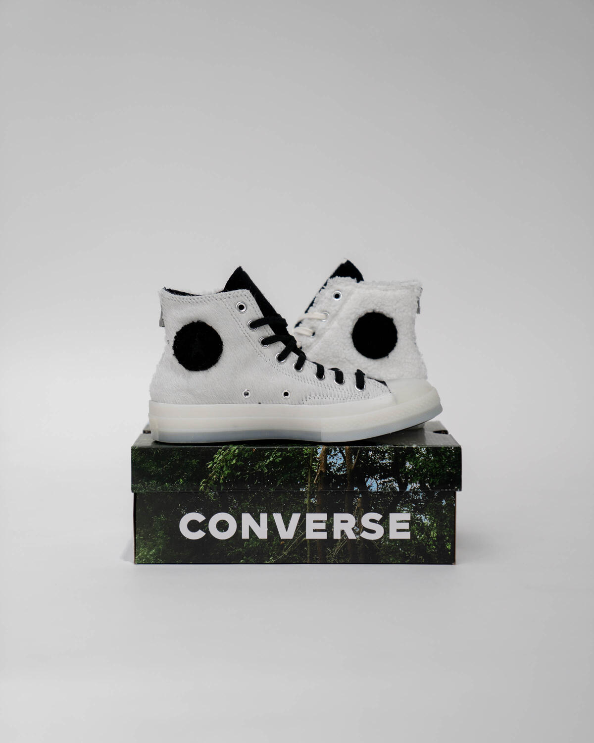 Converse x CLOT Chuck 70 Shoes - Image 7