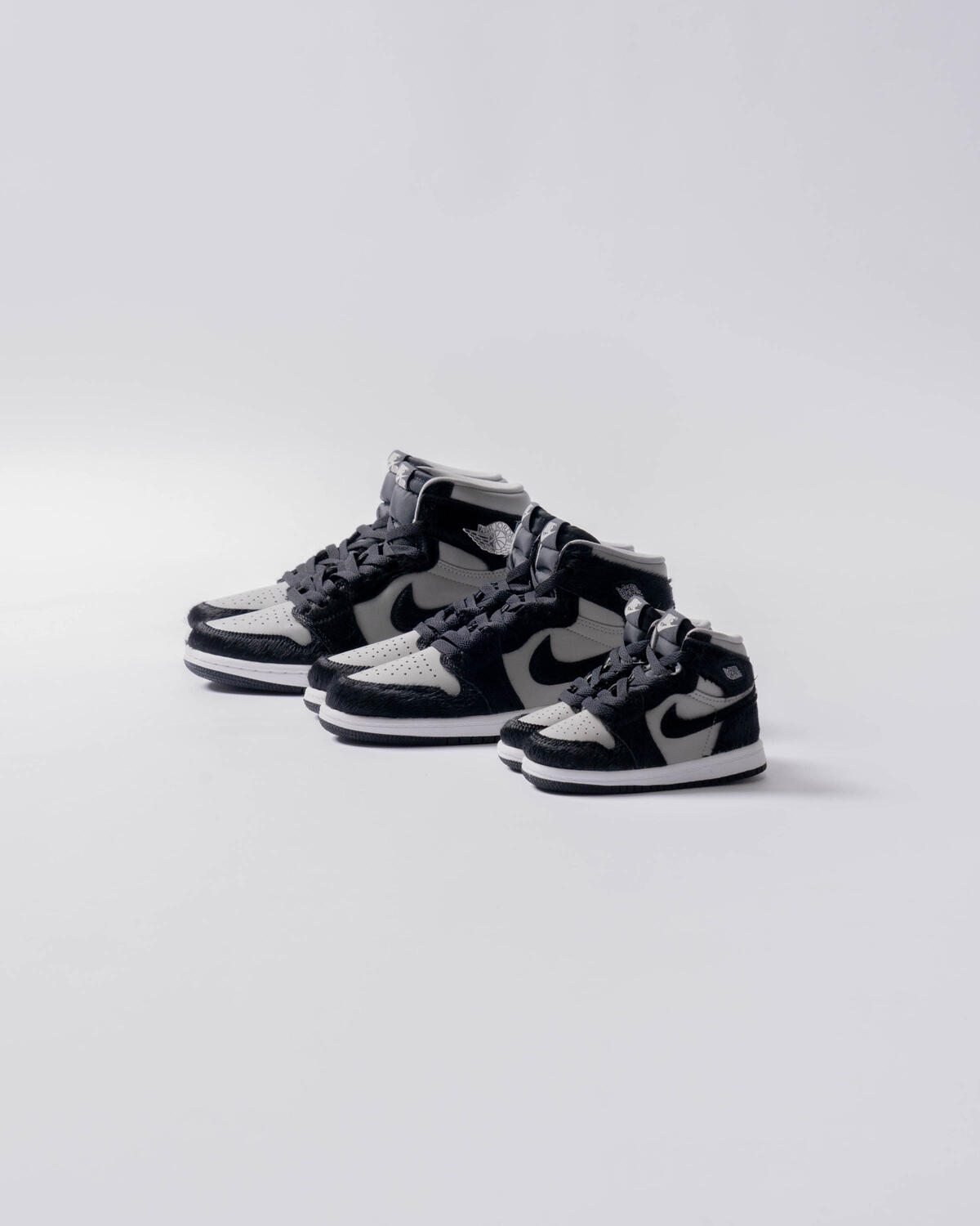 Jordan Air Jordan 1 Retro High OG 'Medium Grey' (Women's) - Image 24