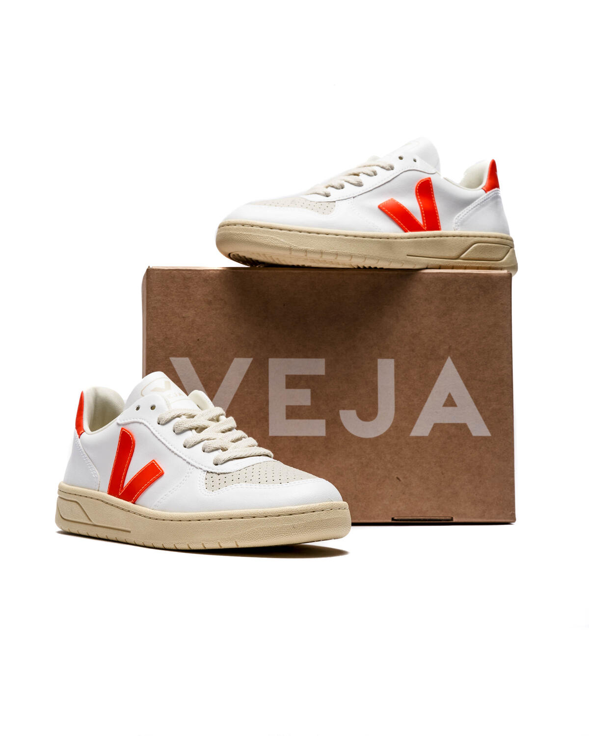 Veja V-10 - Image 6