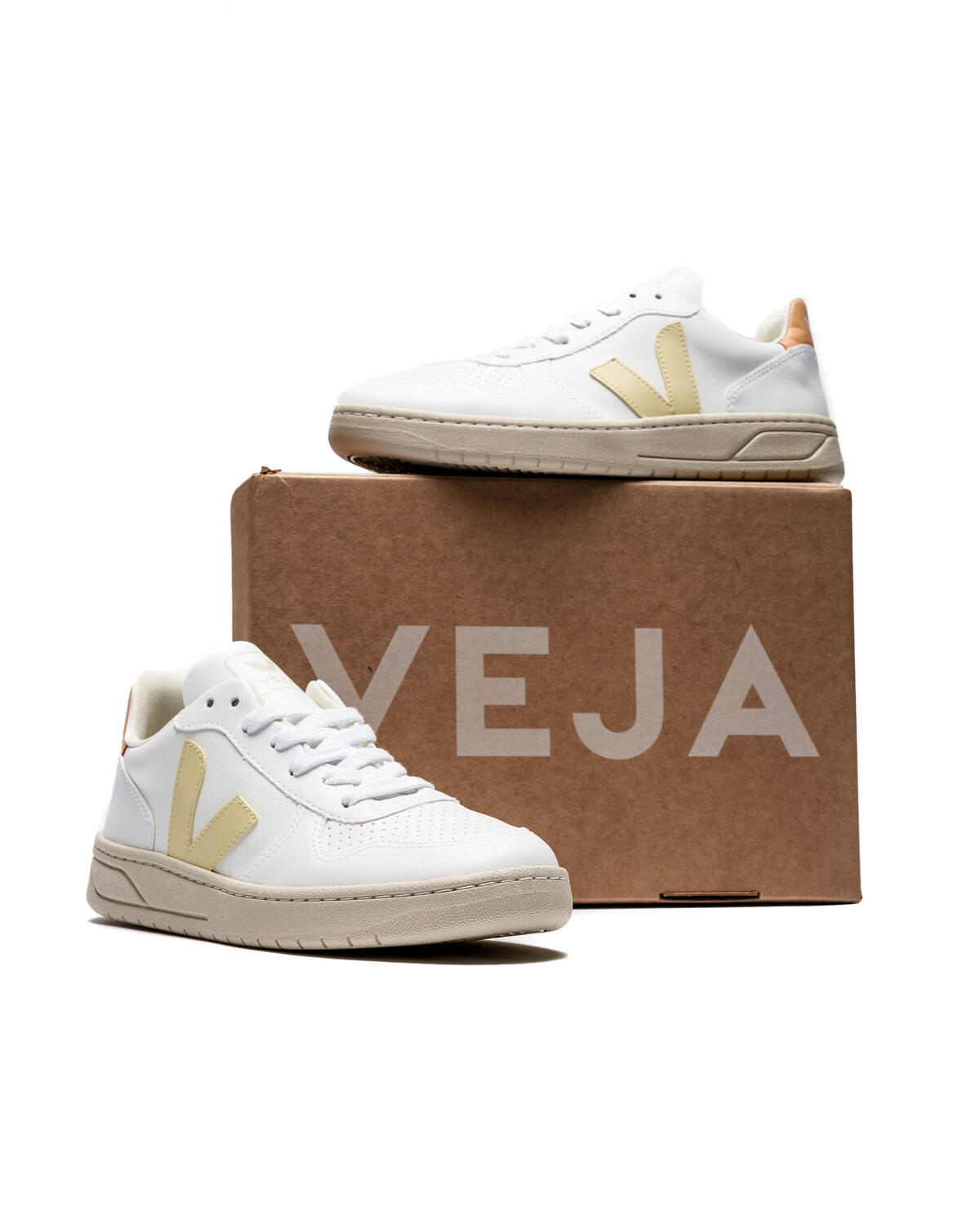 Veja V-15 Jade White Multico (Women's) - Image 9
