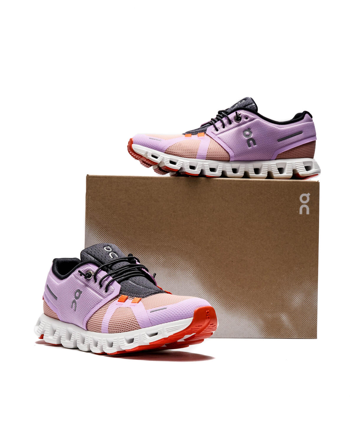 ON Running WMNS Cloud 5 Push - Image 6