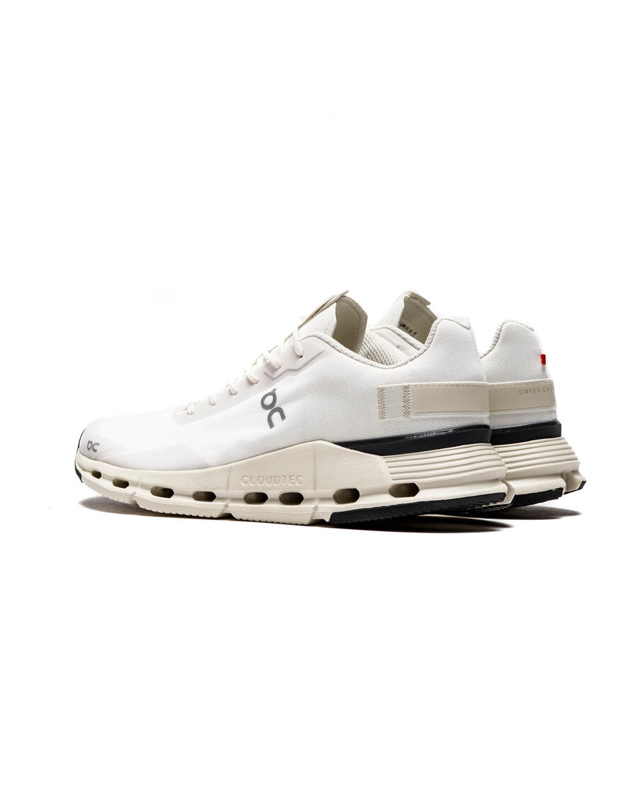 ON Running WMNS Cloudnova Form | 26.98478 | AFEW STORE