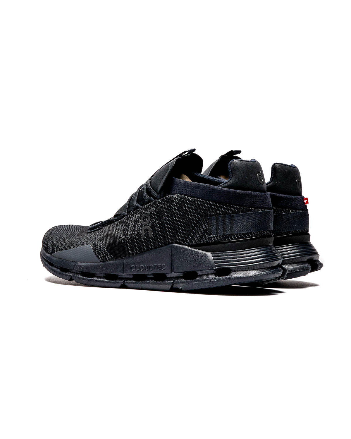 ON Running Cloudnova (Women's) - Image 4
