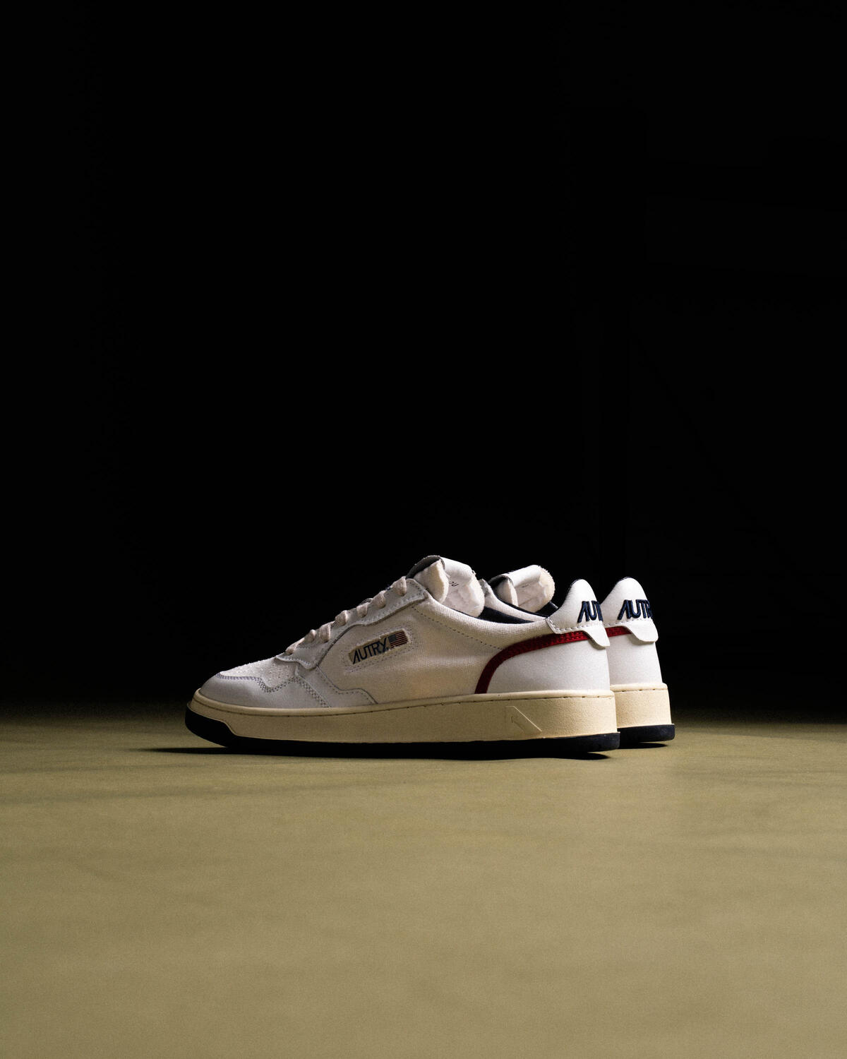 Autry Action Shoes Open Low - Image 8