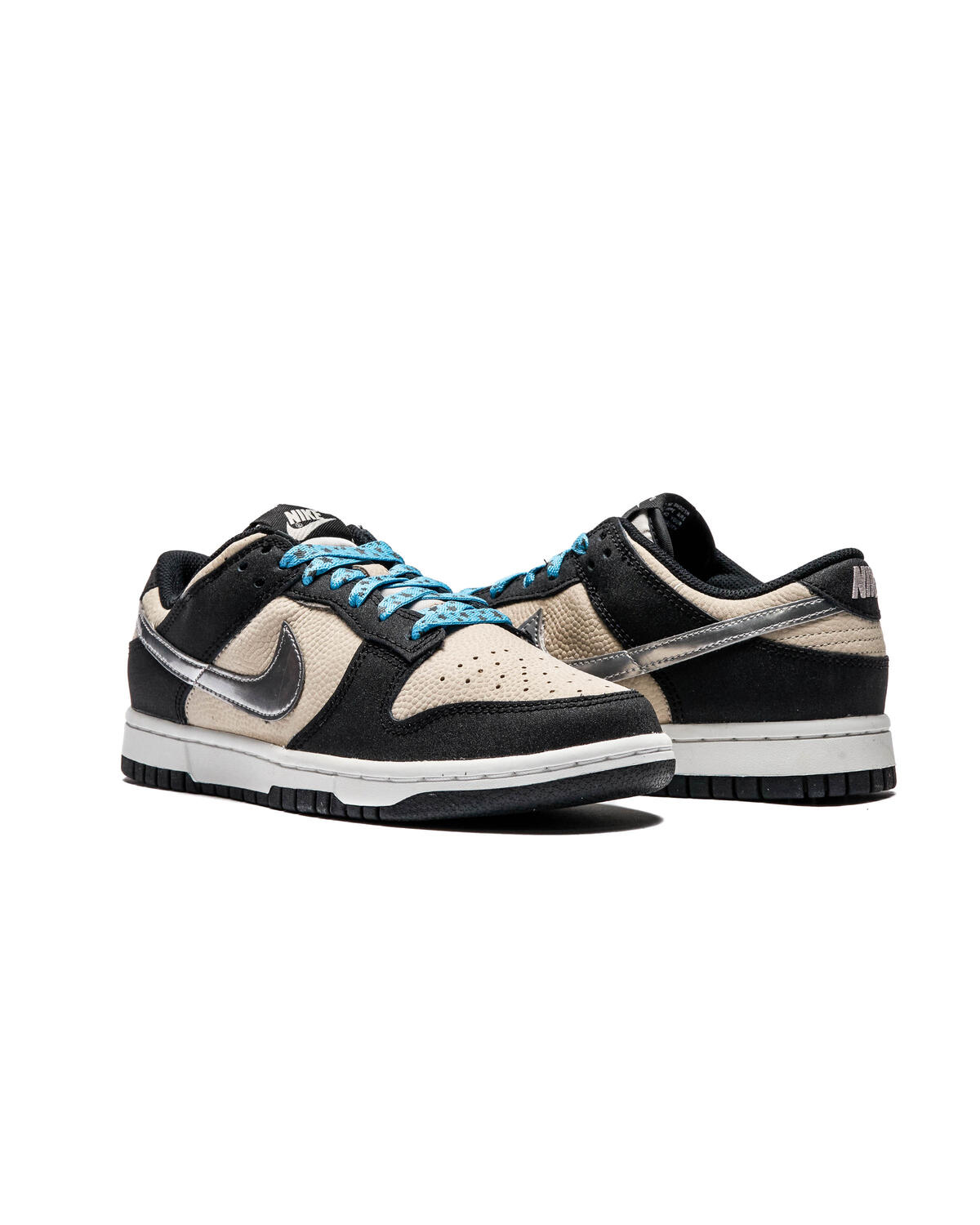Nike Wmns Dunk Low - Image 5