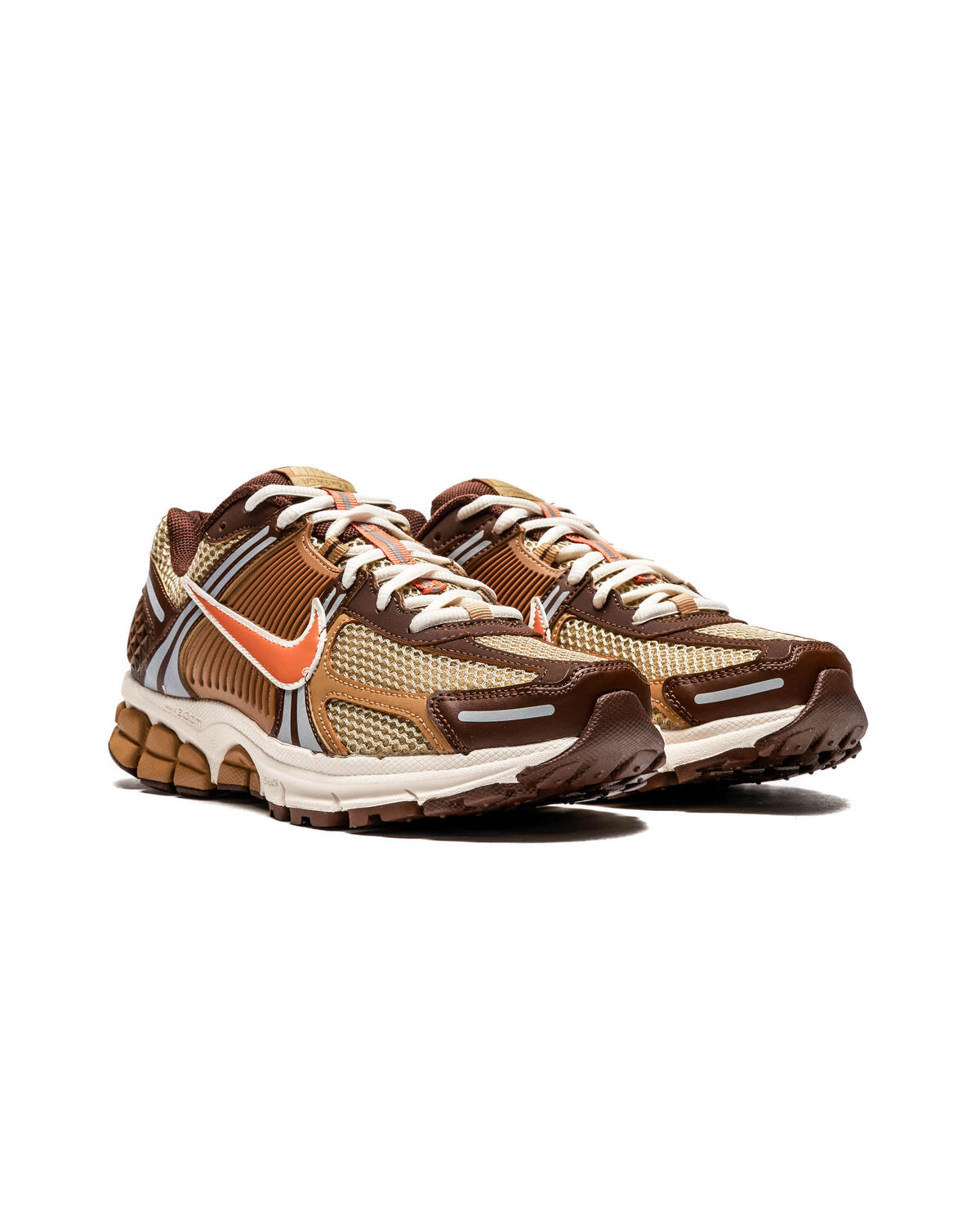 Nike Zoom Vomero 5 'Wheat Grass/Gold Suede/Cacao Wow' - Image 3