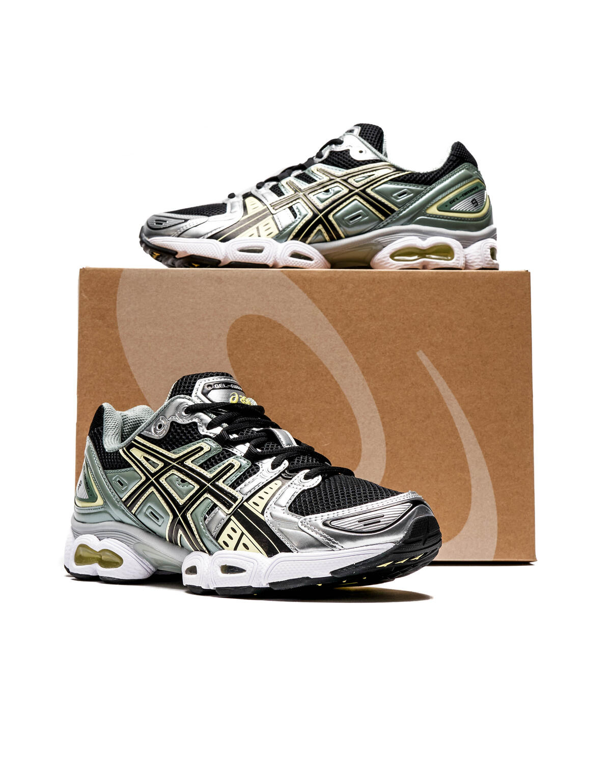 Asics Gel-Nimbus 9 Black / Pure Silver - Image 14