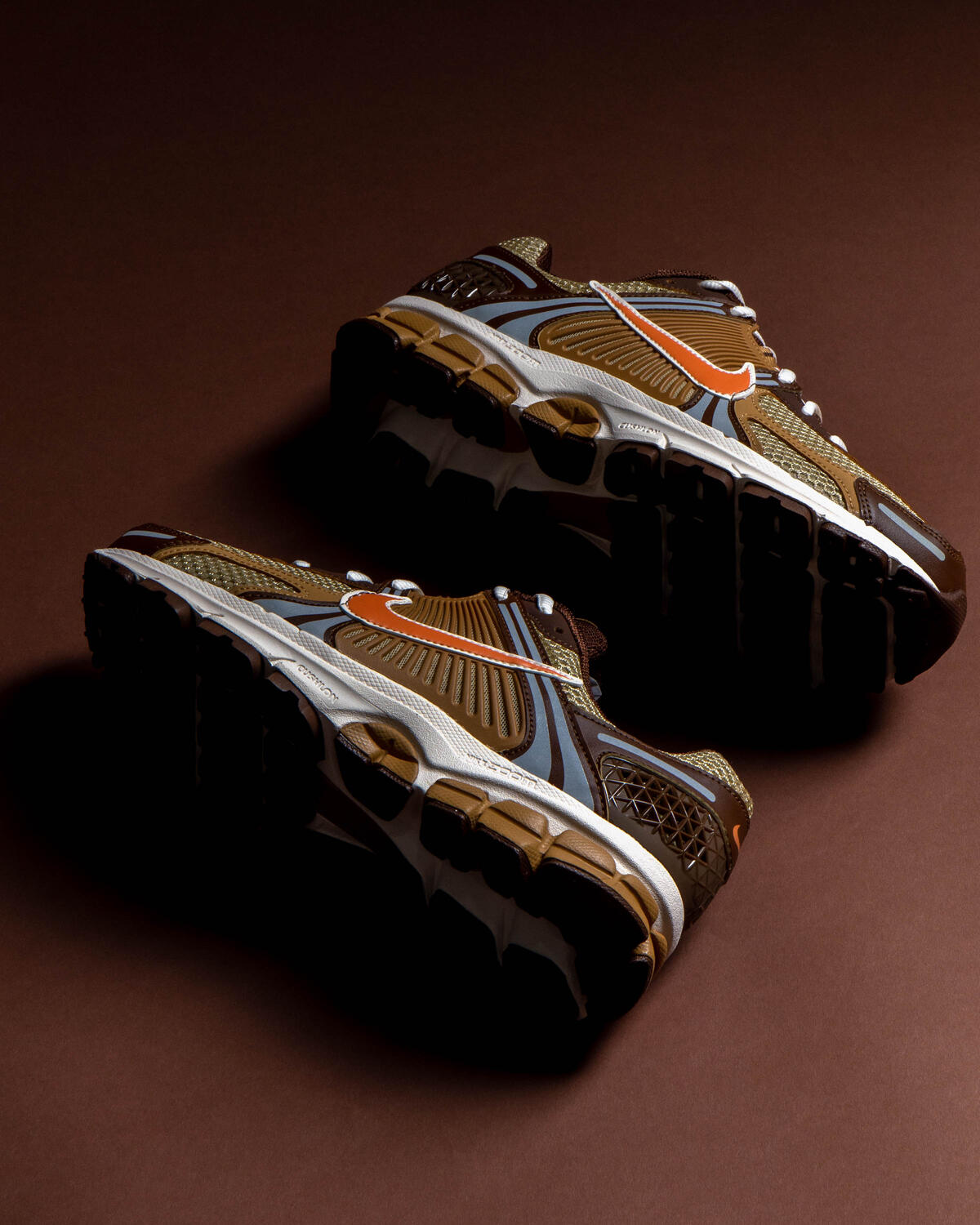 Nike Zoom Vomero 5 'Wheat Grass/Gold Suede/Cacao Wow' - Image 8