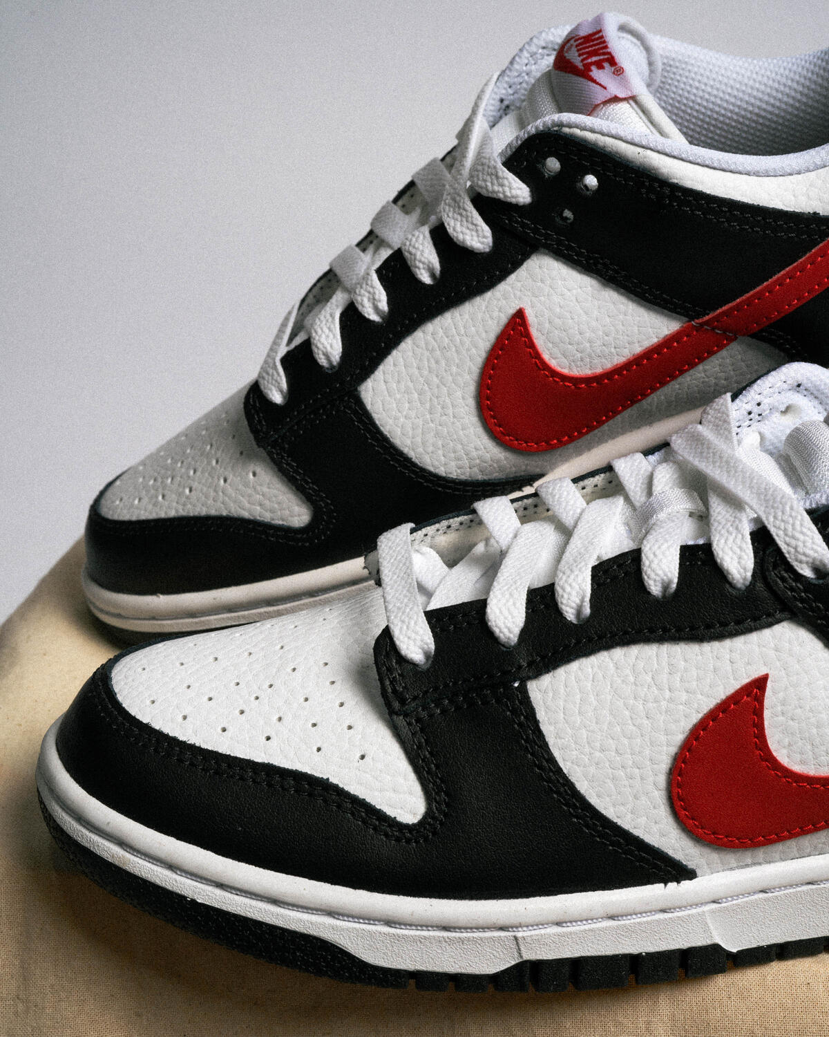 Nike Dunk Low Black / White / Red - Image 8