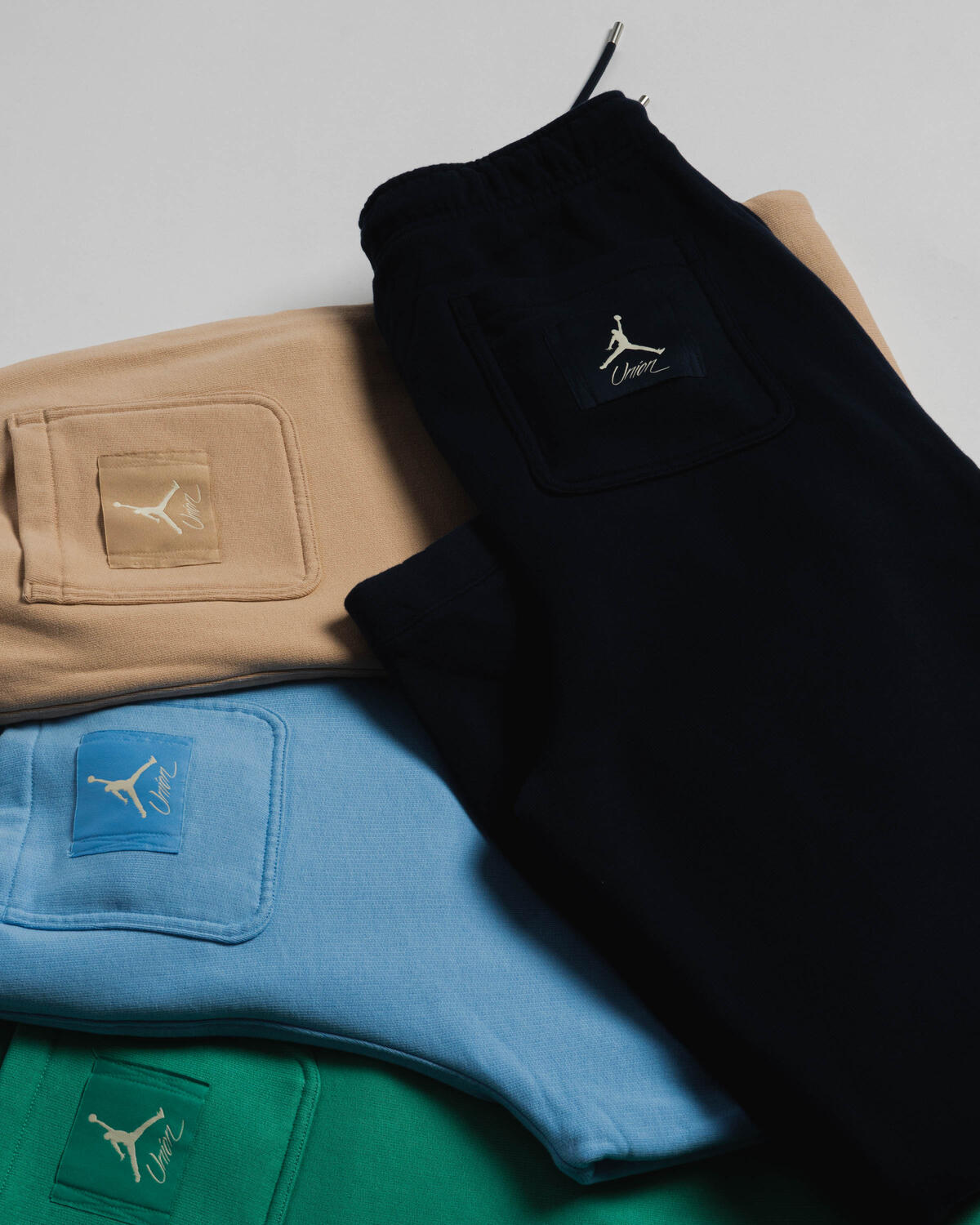 Air Jordan Union LA Fleece Pant - Image 4