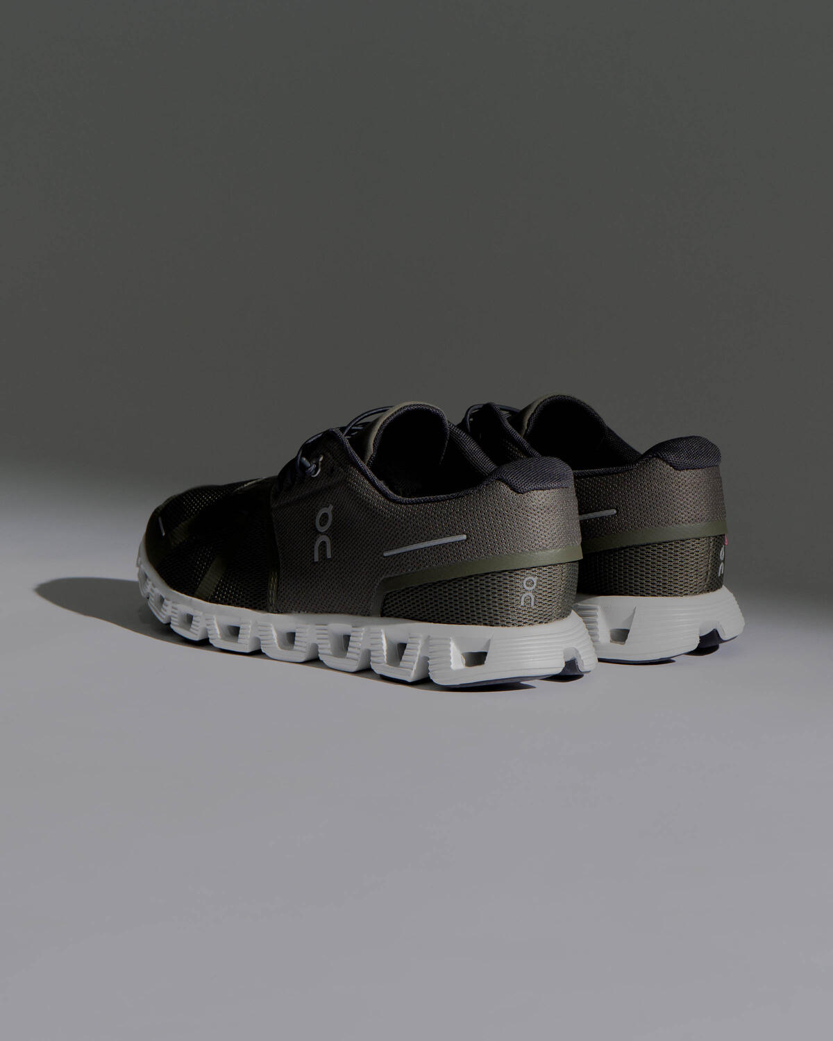 ON Running Cloud 5 - Image 7