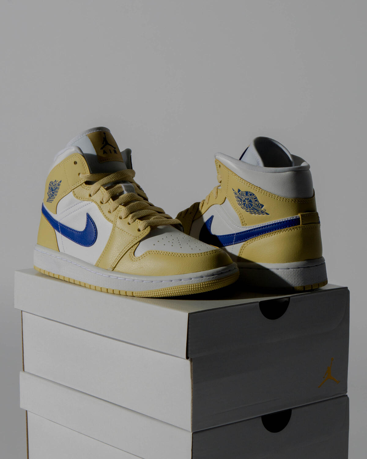 Air Jordan 1 Mid 'Lemon Wash/Lapis/White' (Women's) - Image 18