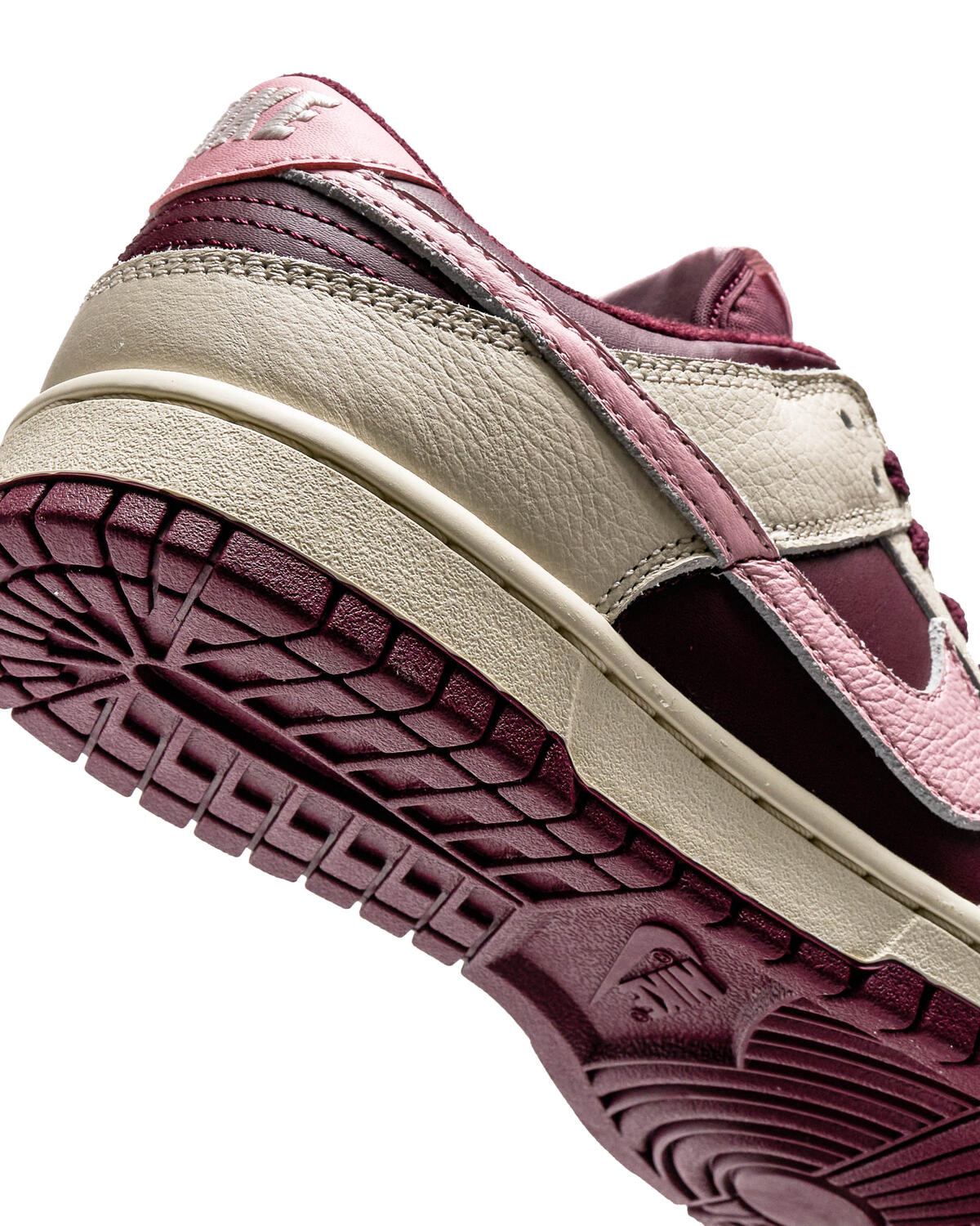 Nike Dunk Low Retro PRM - Pale Ivory / Med Soft Pink / Night Maroon - Image 17