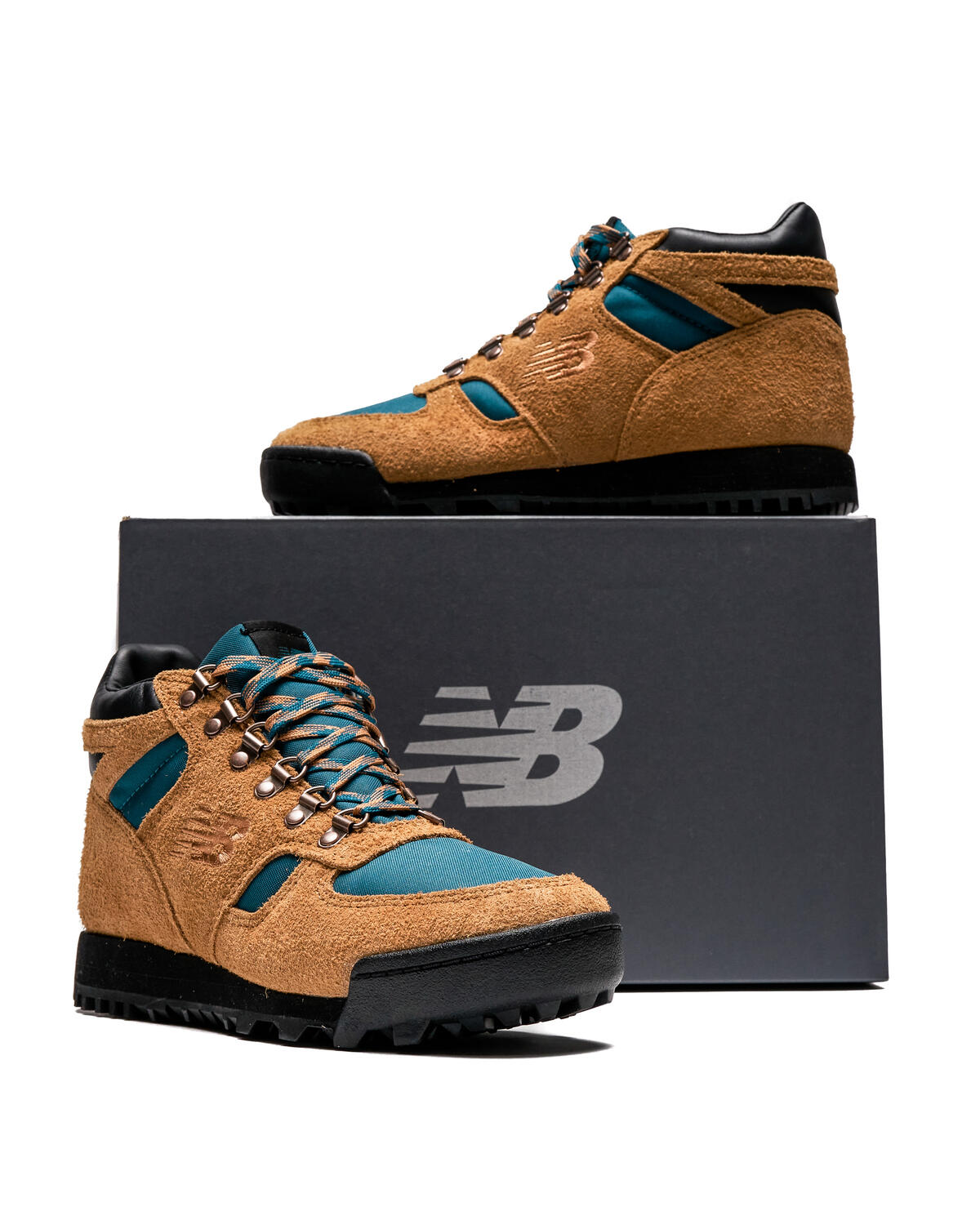 New Balance Rainier Faded Workwear - Image 10