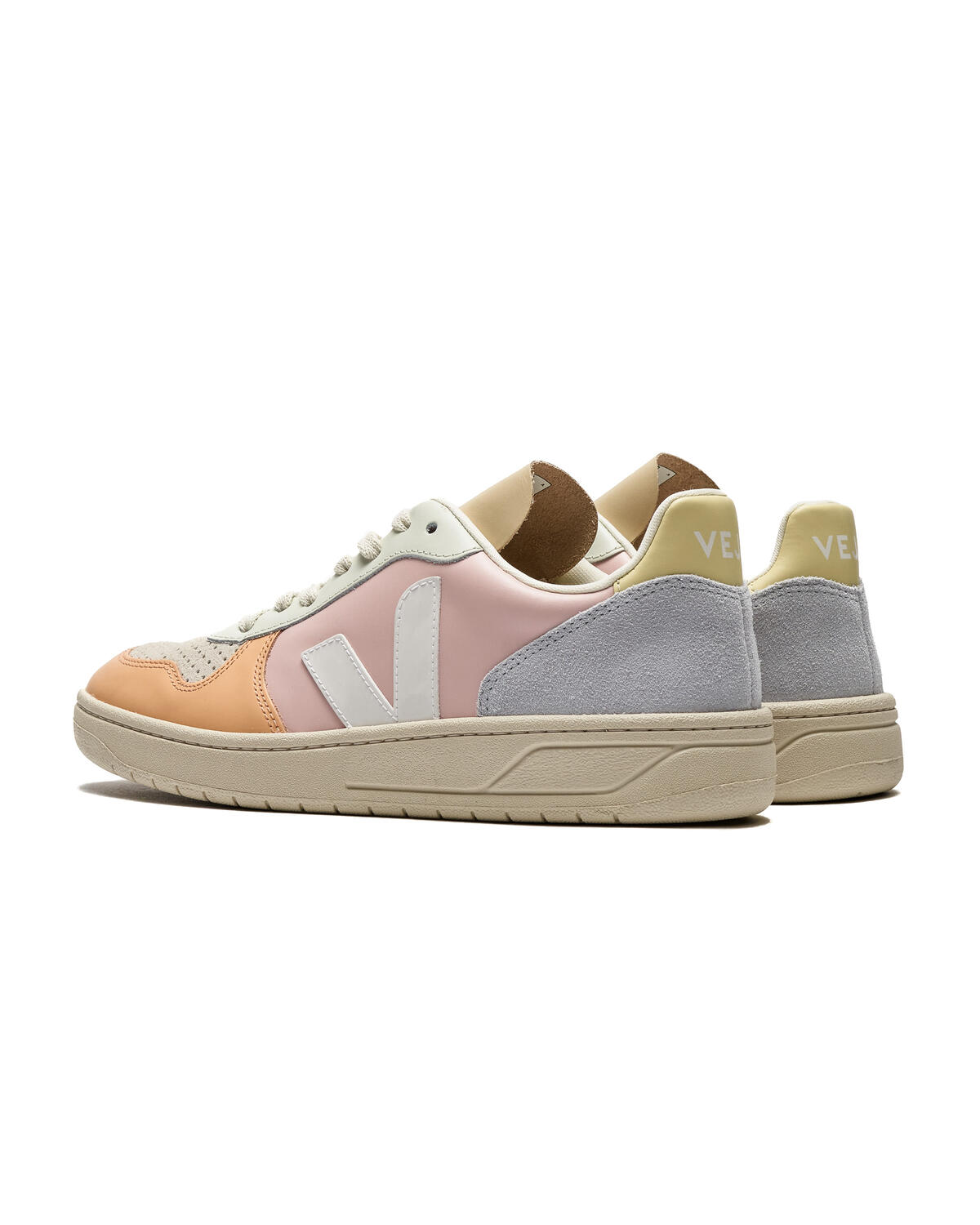 Veja V-10 (Women's) - Image 4