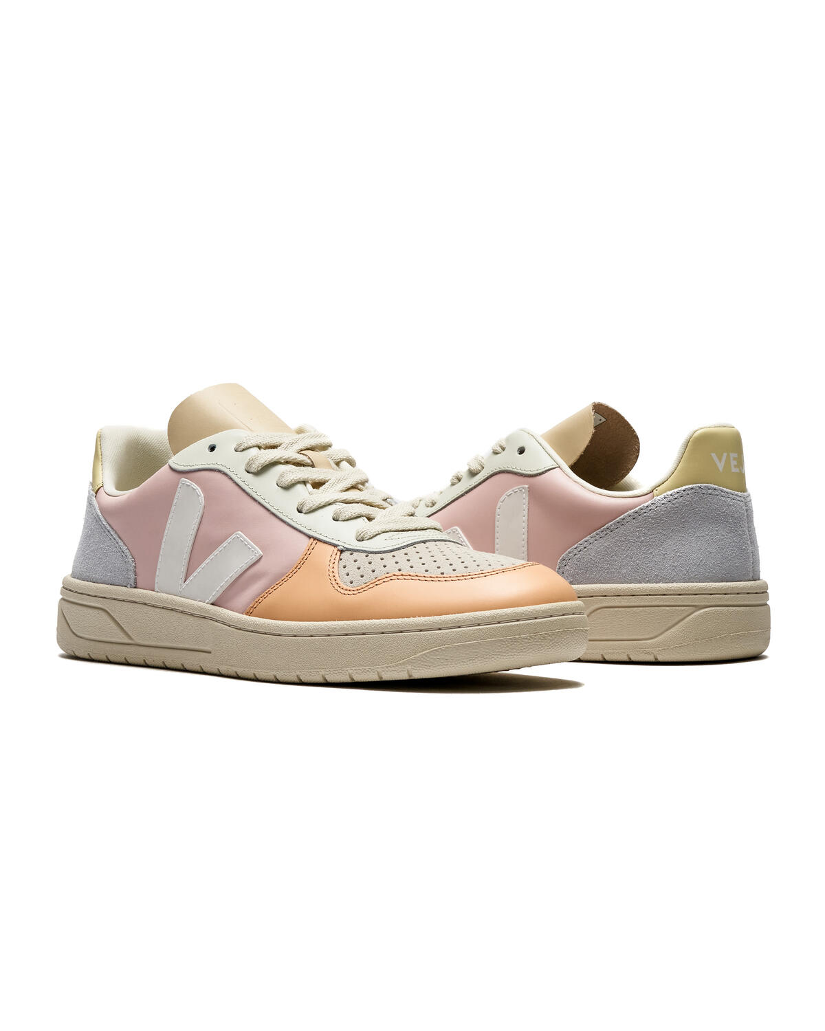 Veja V-10 (Women's) - Image 5