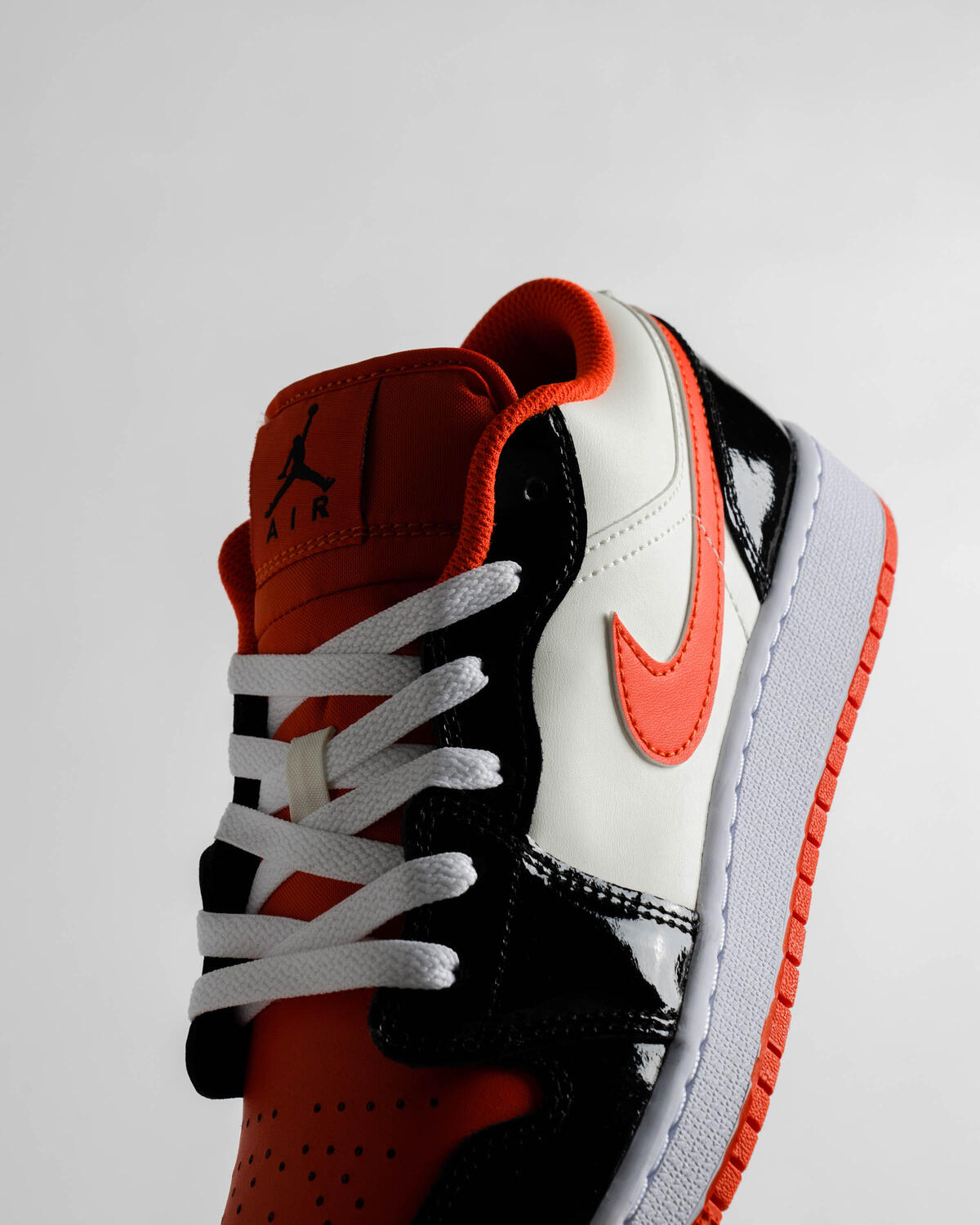 Nike Grade School Air Jordan 1 Low - Black / Fire Red / White - Image 18