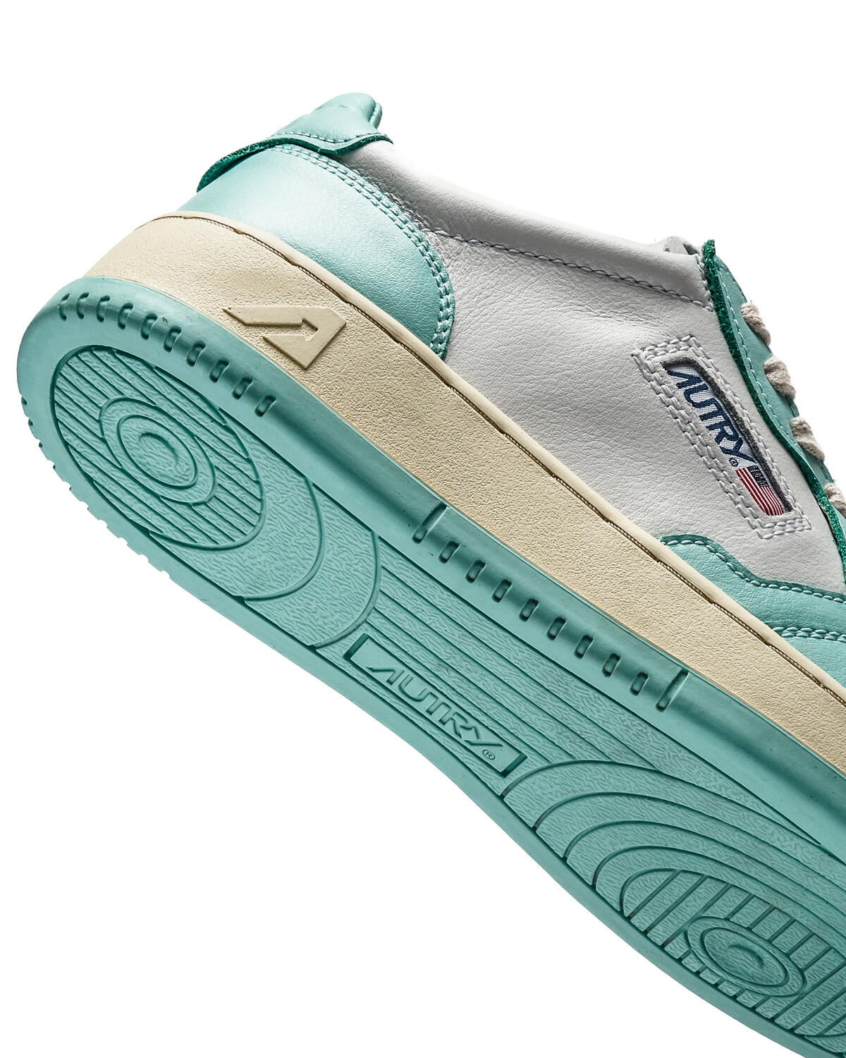 Autry Medalist Low (Women's) - Image 7