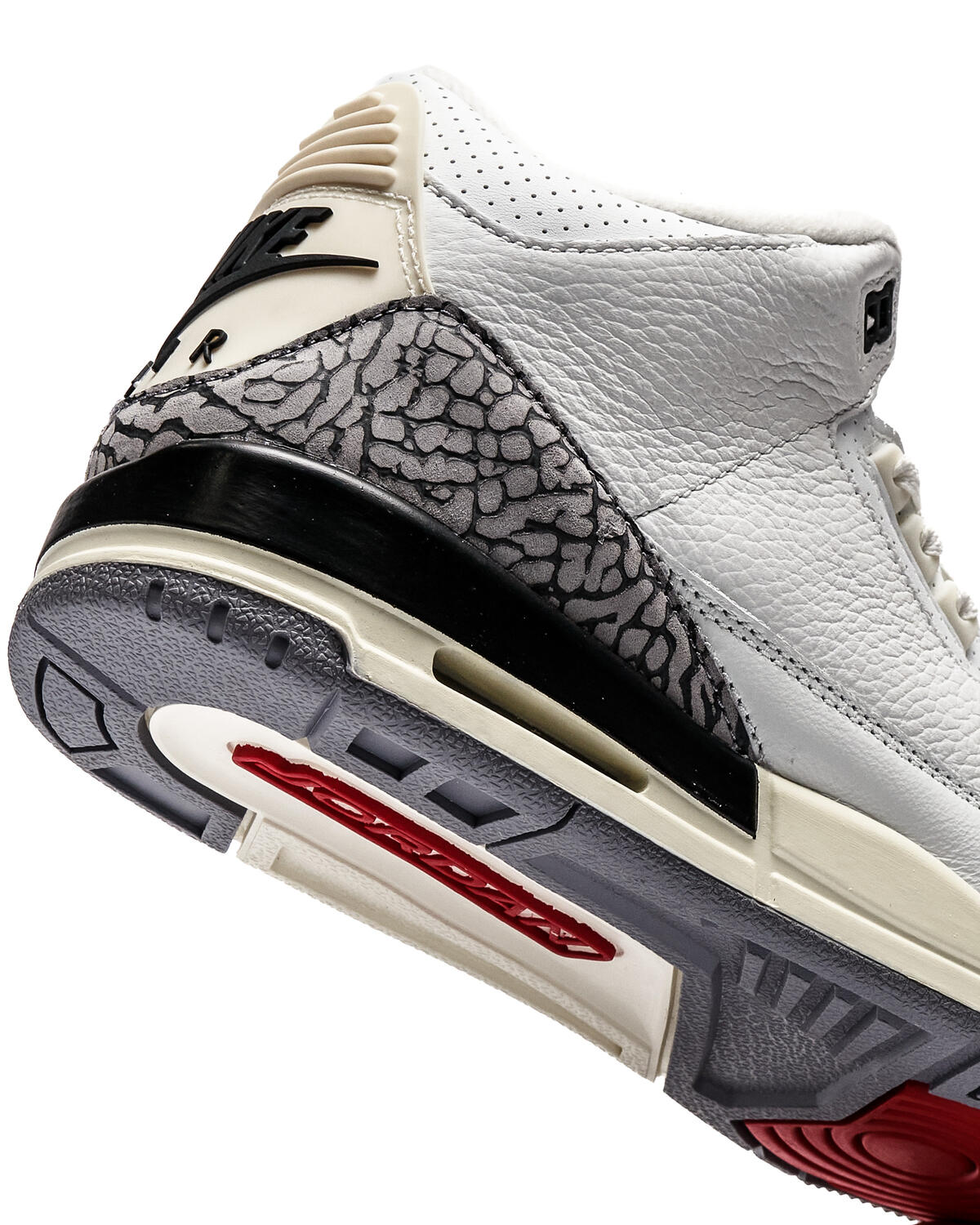 Air Jordan 3 'White Cement Reimagined' (GS) - Image 20