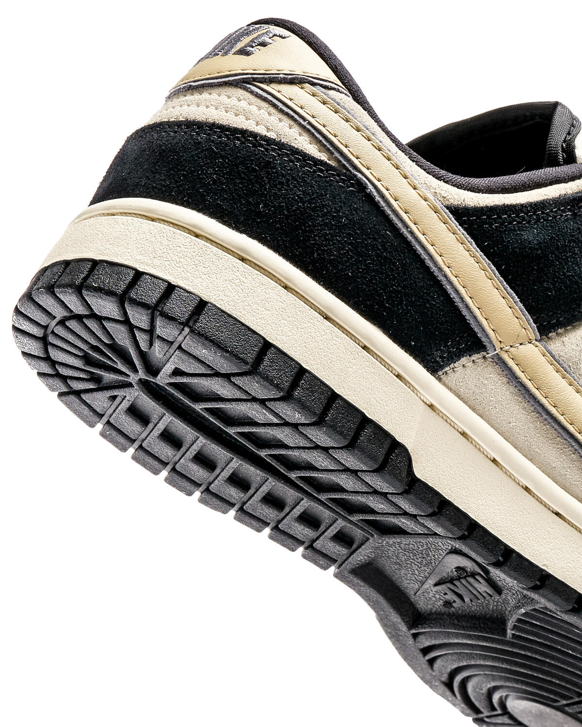 Nike Dunk Low Black Team Gold (W) - Image 23