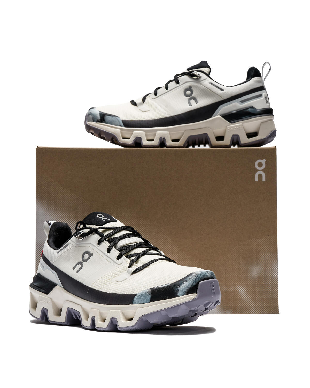 On Running WMNS Cloudwander Waterproof - Sand / Ivory - Image 18