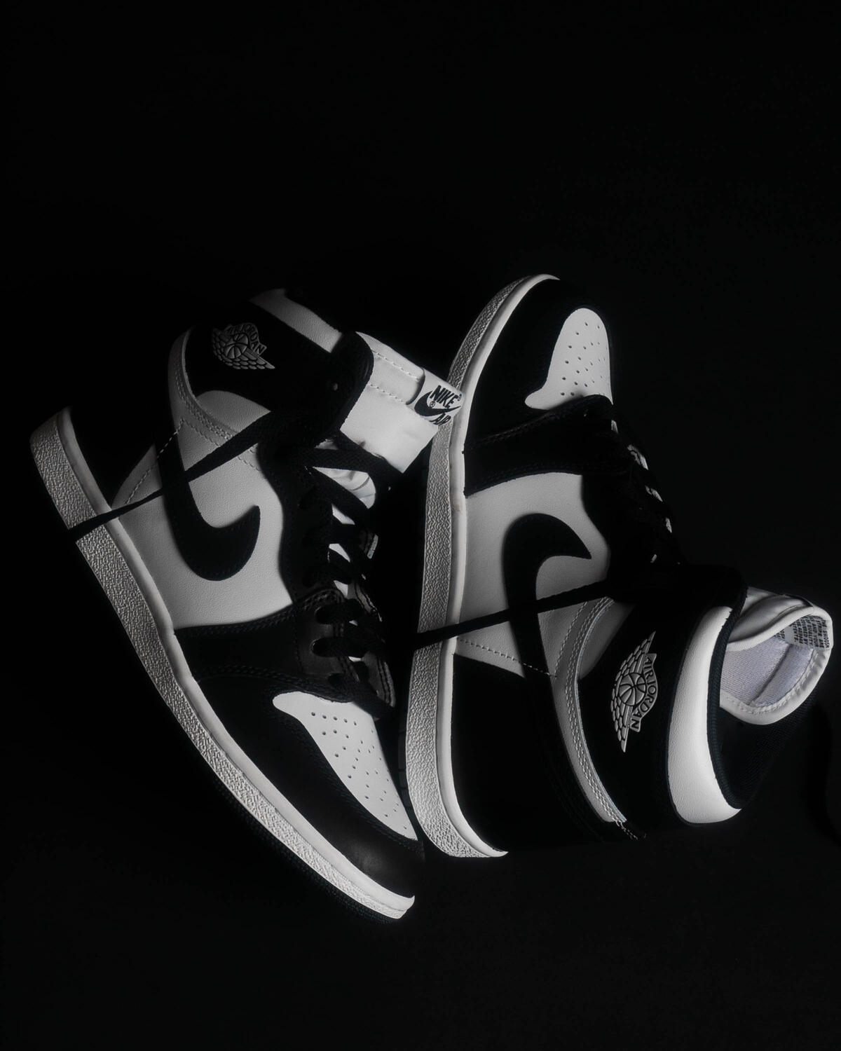 Air Jordan 1 High '85 - Image 8