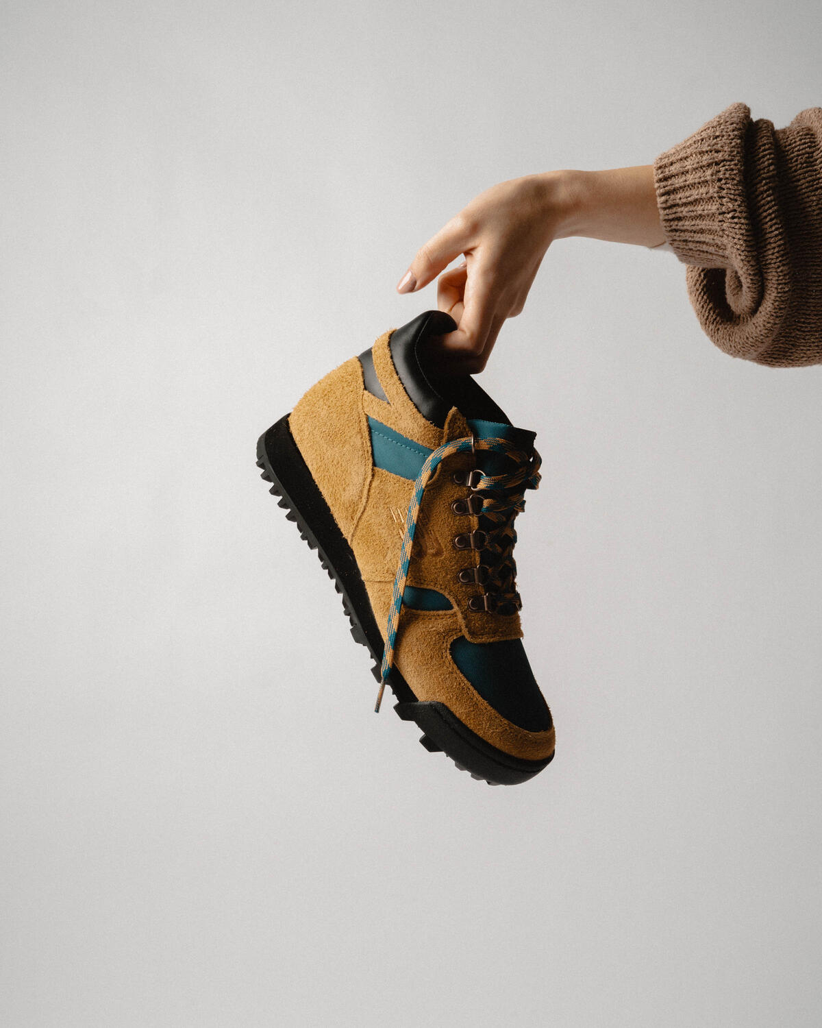 New Balance Rainier Faded Workwear - Image 12