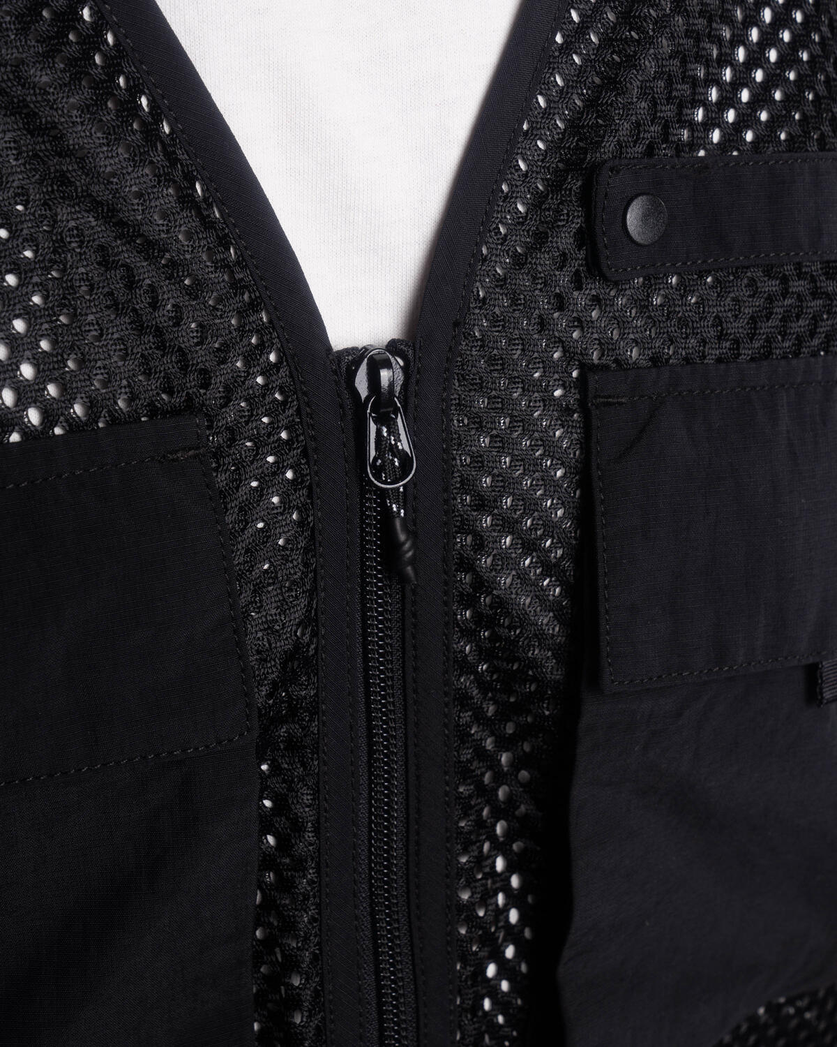 Gramicci Gone Fishing Vest - Image 7