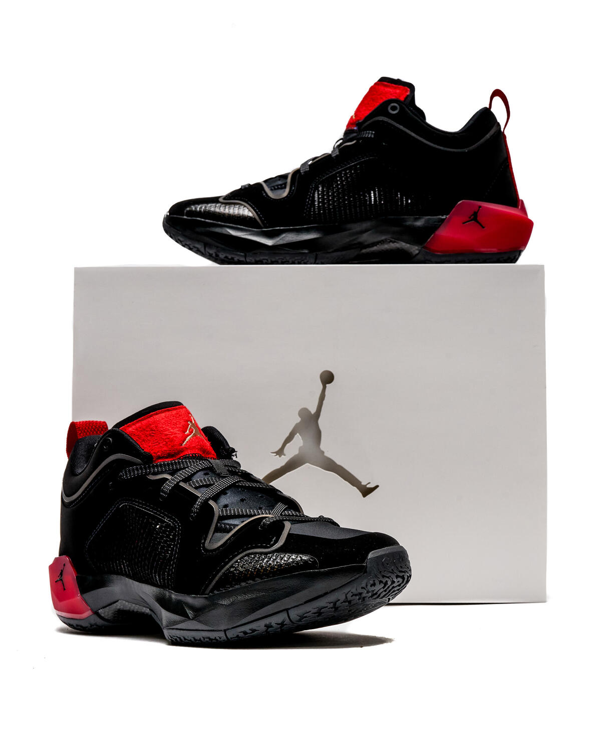 Air Jordan Xxxvii Low - Image 6