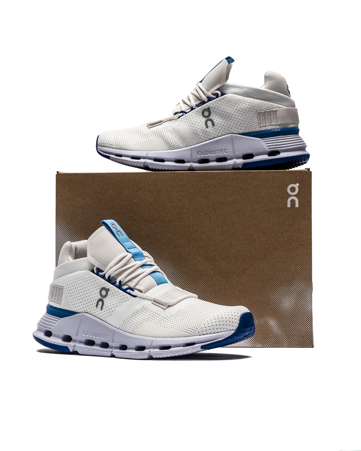 ON Running WMNS Cloudnova - Image 13