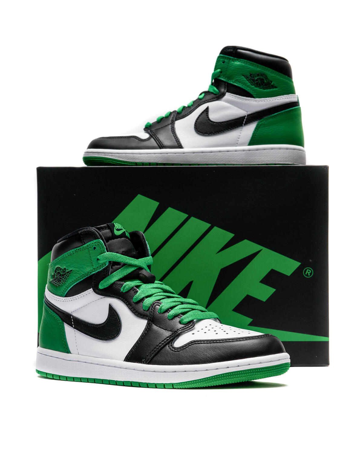 Air Jordan 1 Retro High 'Lucky Green' - Image 23