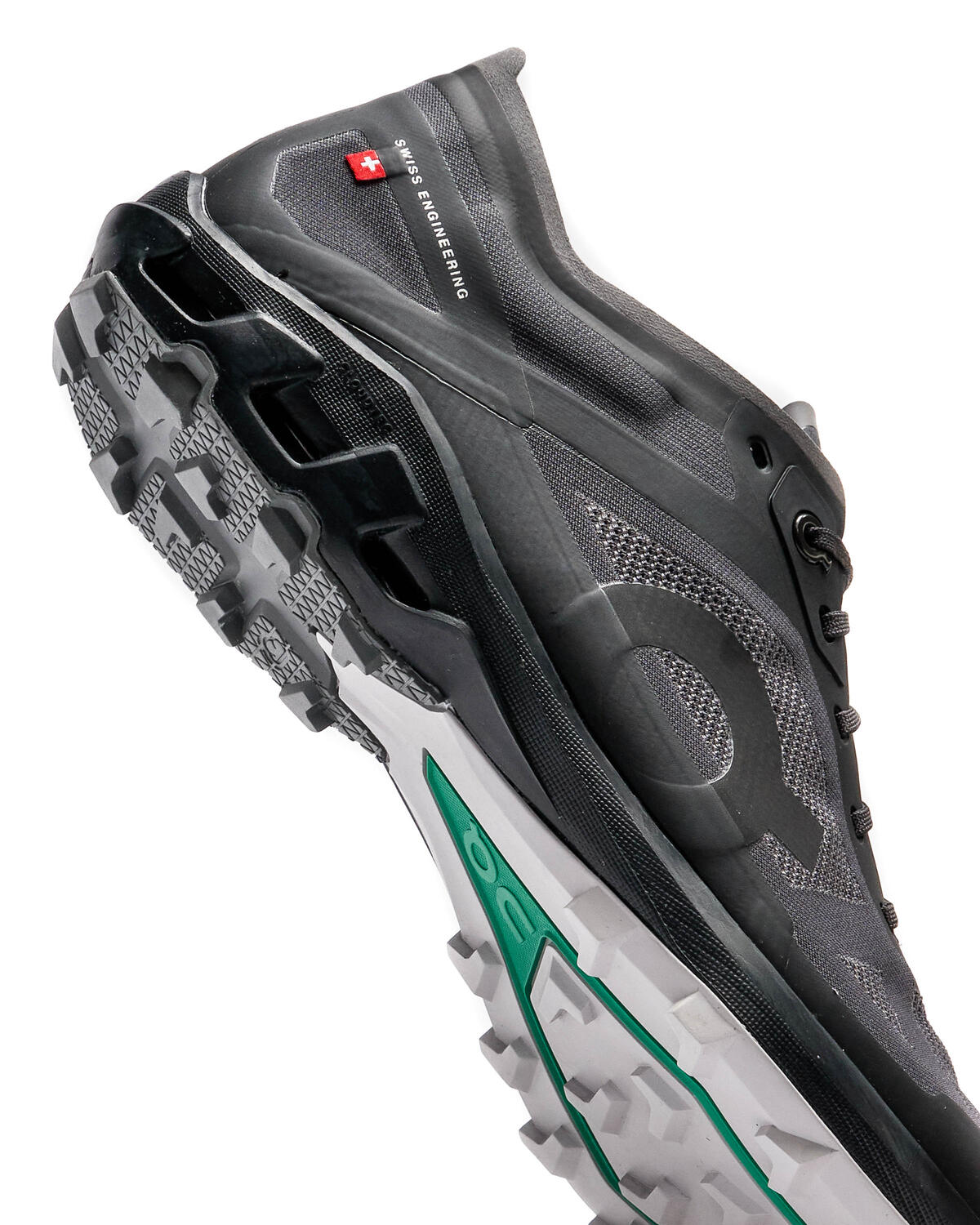 ON Running Cloudventure Peak Black / Grey - Image 7